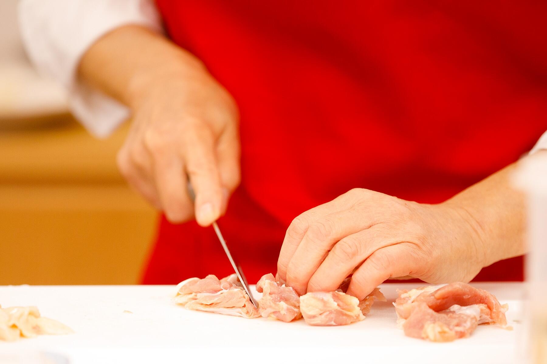 鶏肉の下ごしらえ