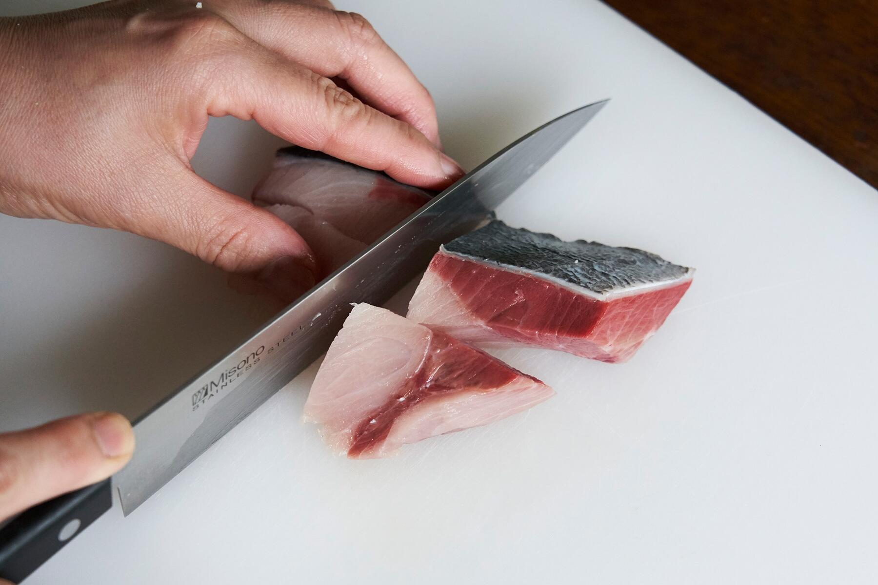 ぶりをカットする