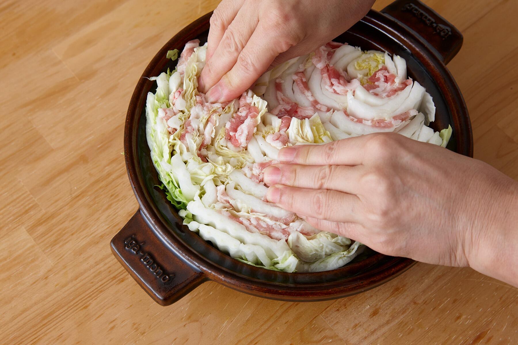 土鍋に敷き詰める