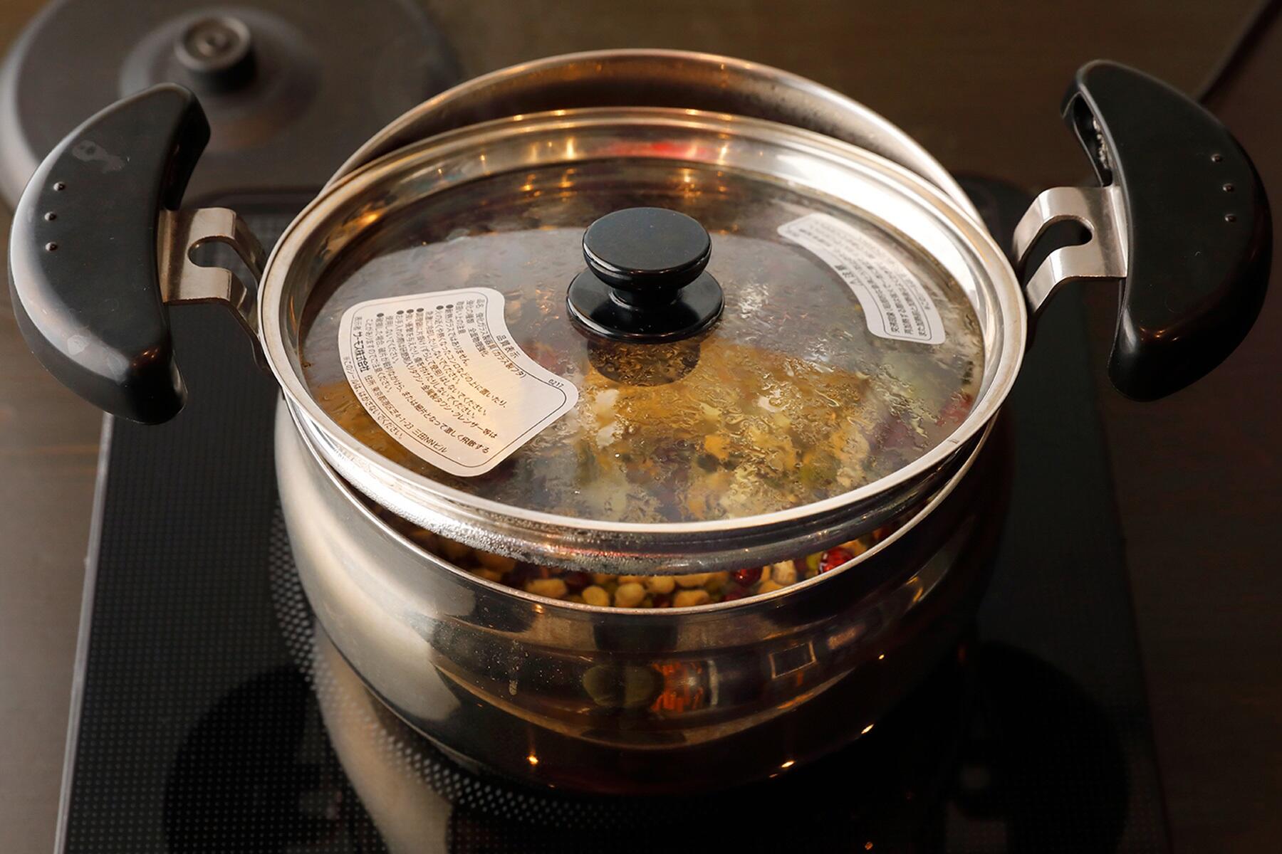 90分、ふつふつ煮る