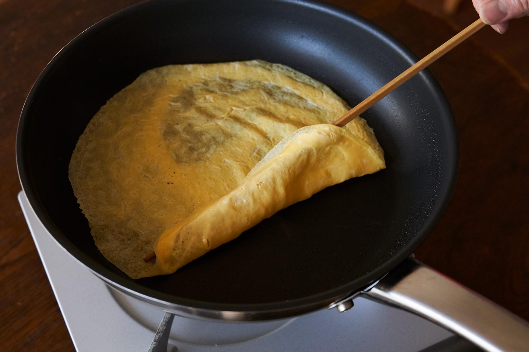 錦糸卵をつくる