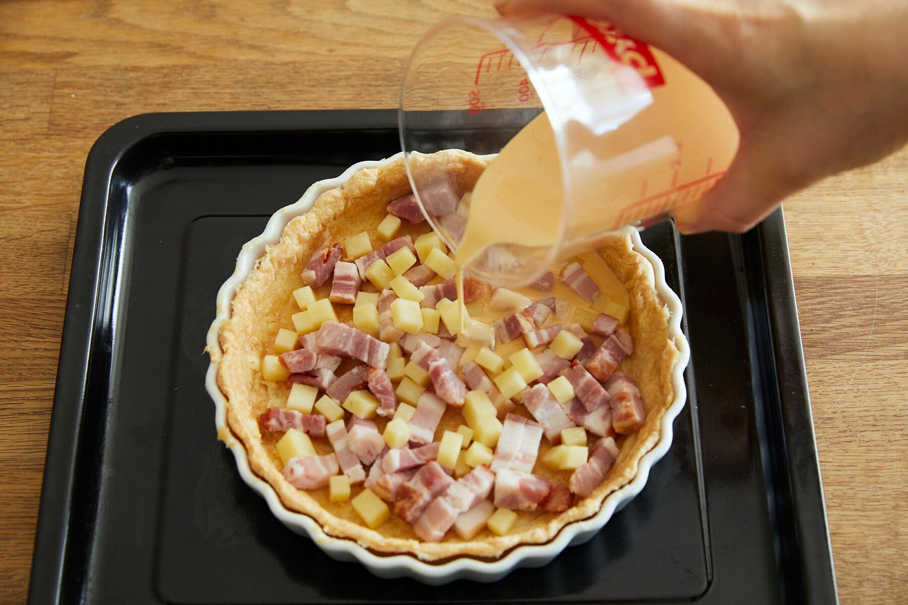 卵液を加えて焼く