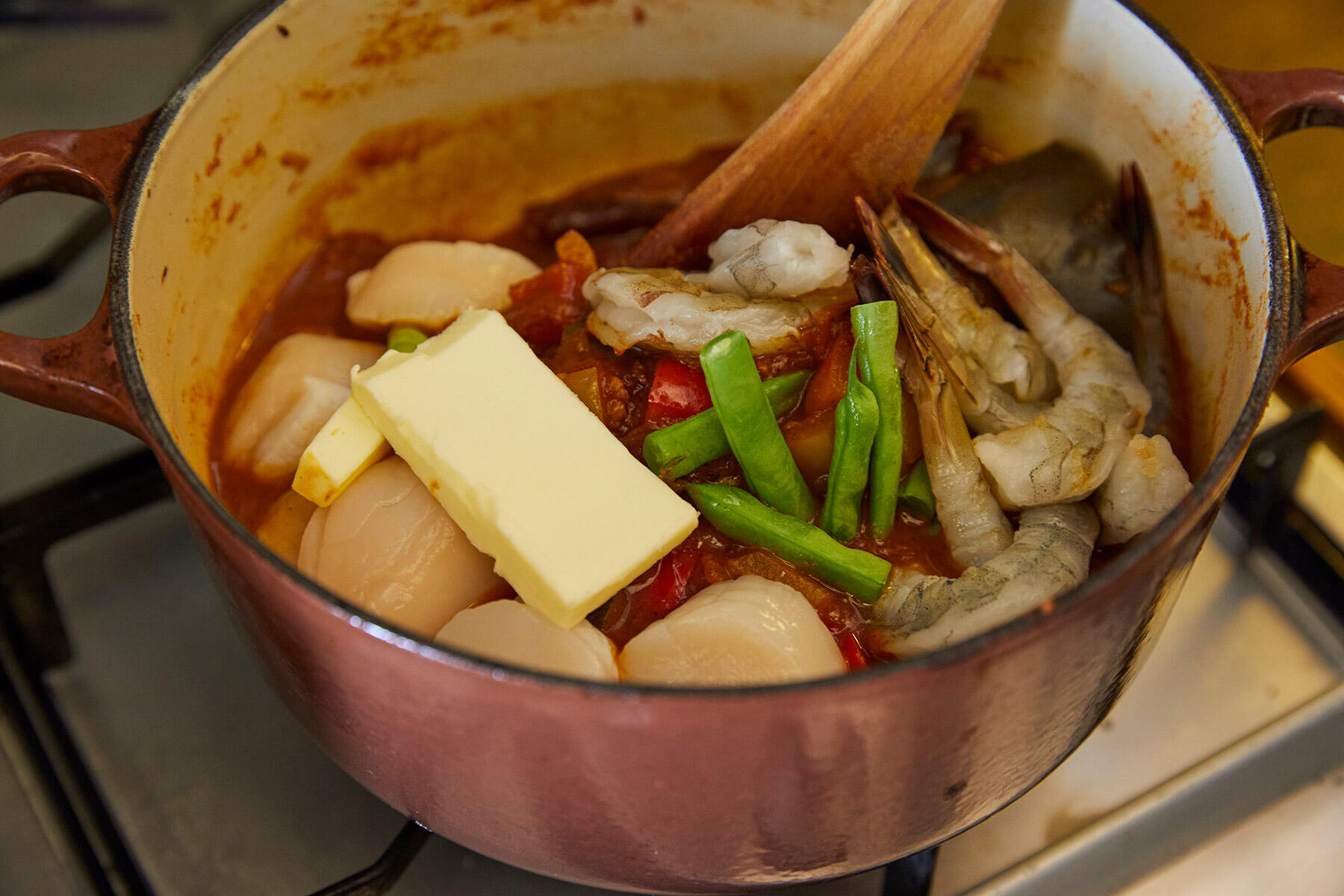 残りの材料を入れて煮る