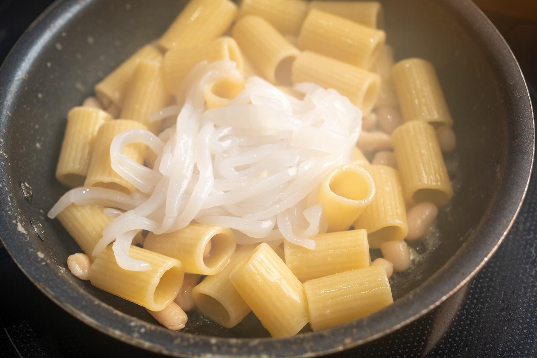 ヤリイカを加える