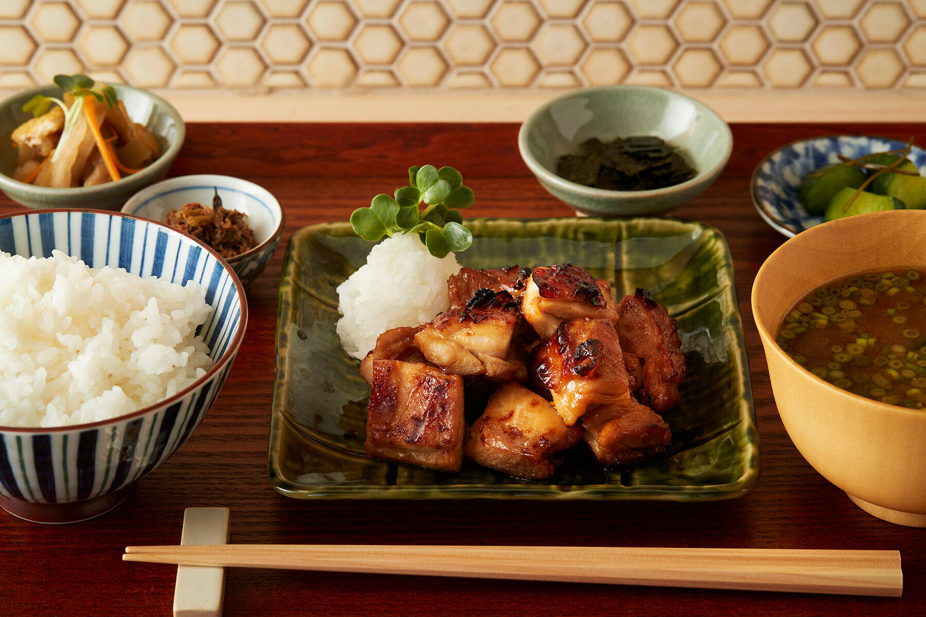 きじ焼き（鶏肉の漬け焼き）定食