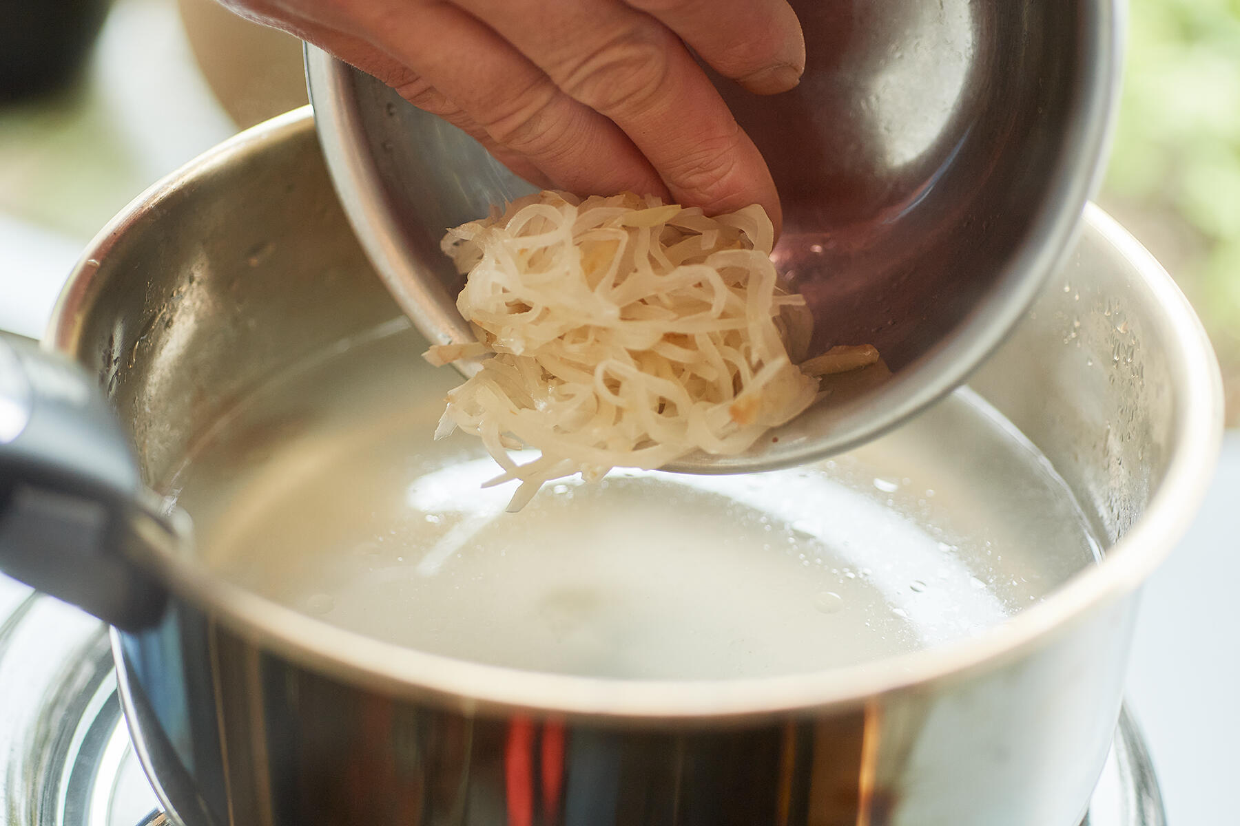 ザーサイを加える