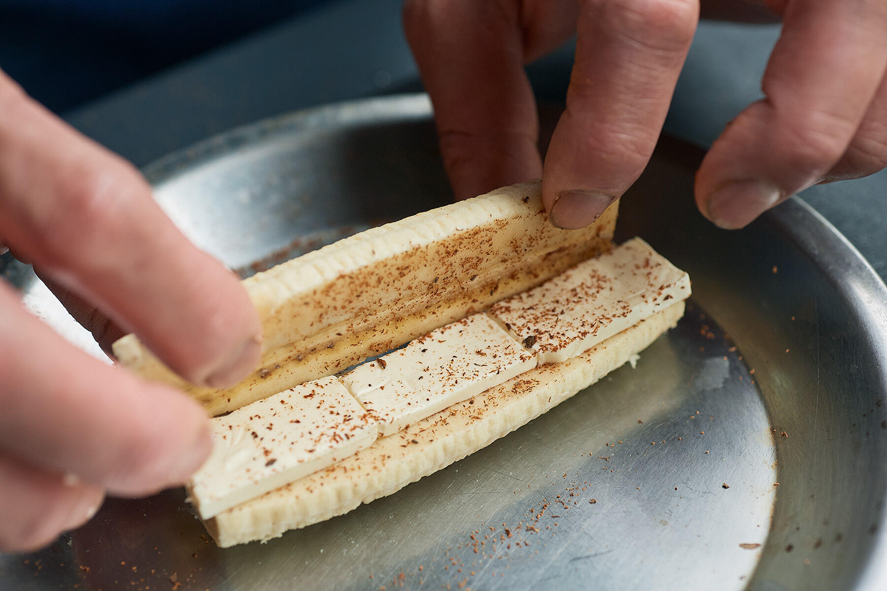 クリームチーズを挟む