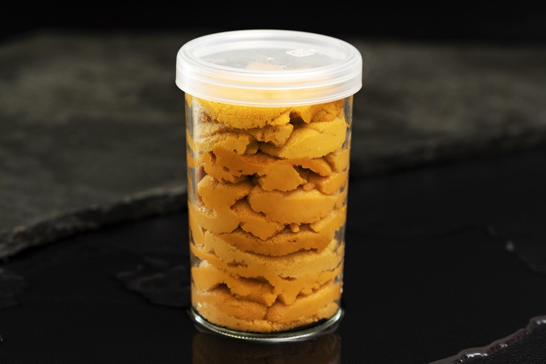 風間浦の生うに酒カップ詰め