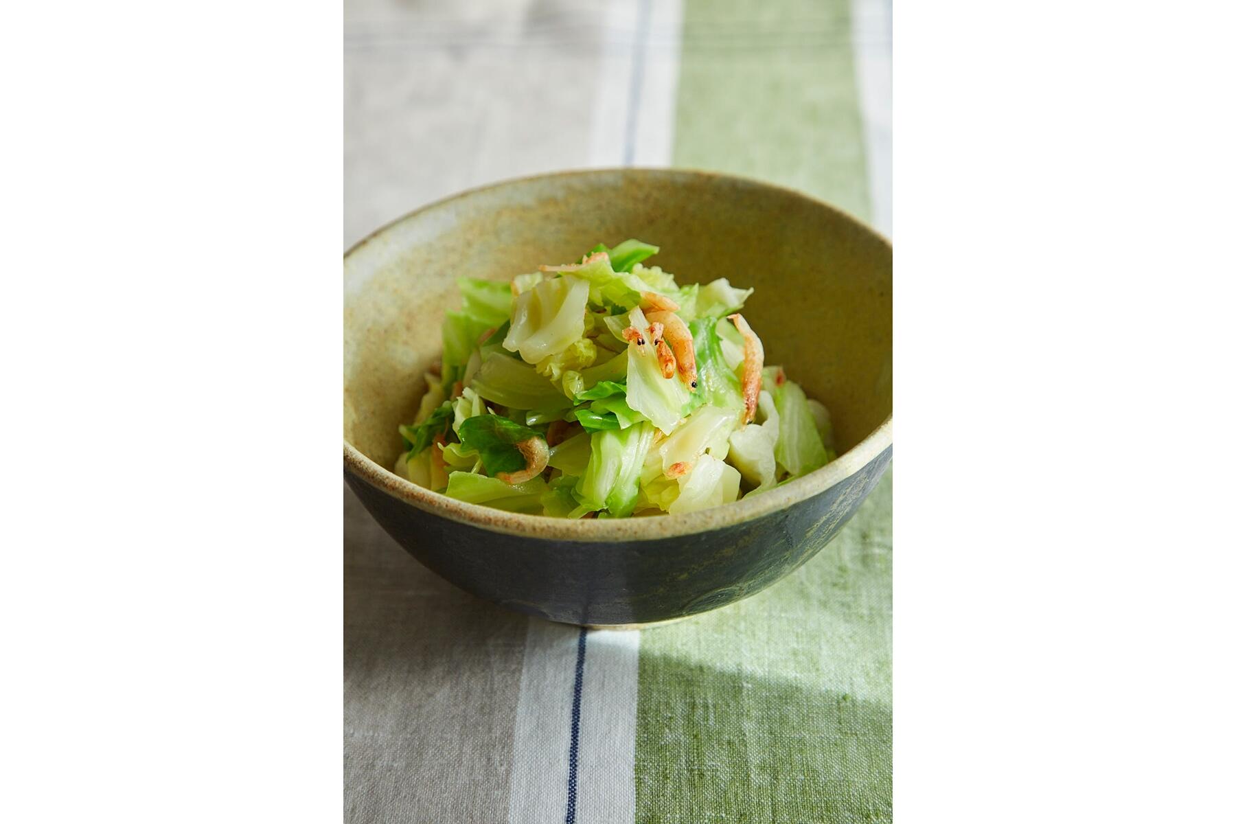 キャベツと桜海老のナムプラー煮浸し