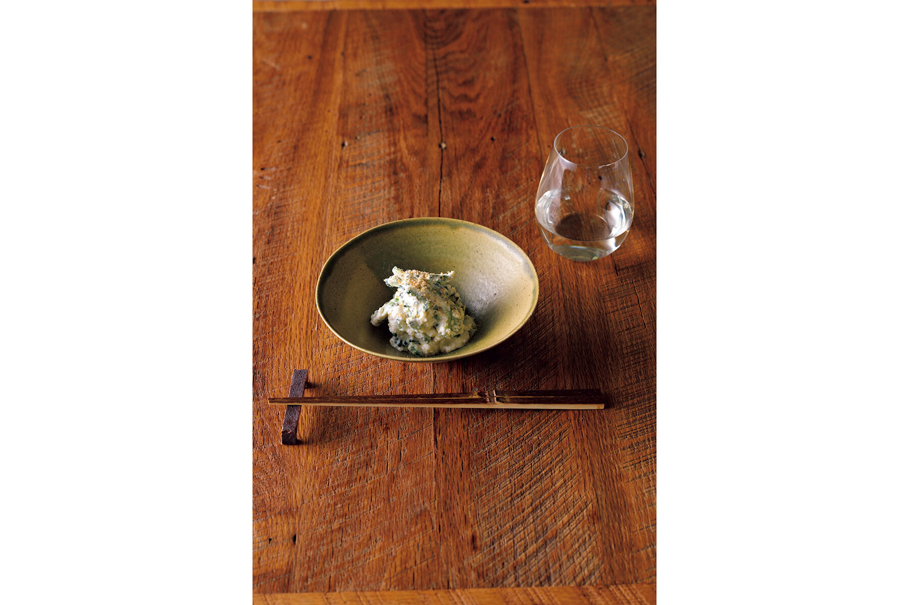 独特の香りがクセになる“フェタとゴーヤーの白和え”