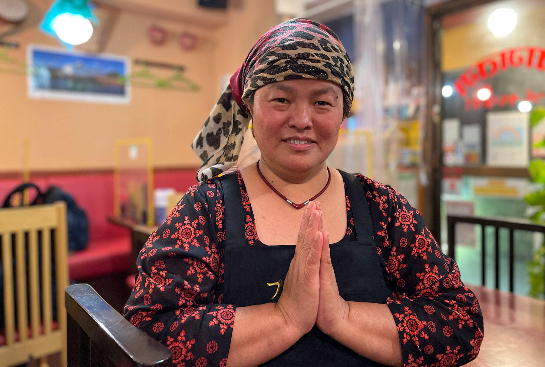 店主のプルジャさん