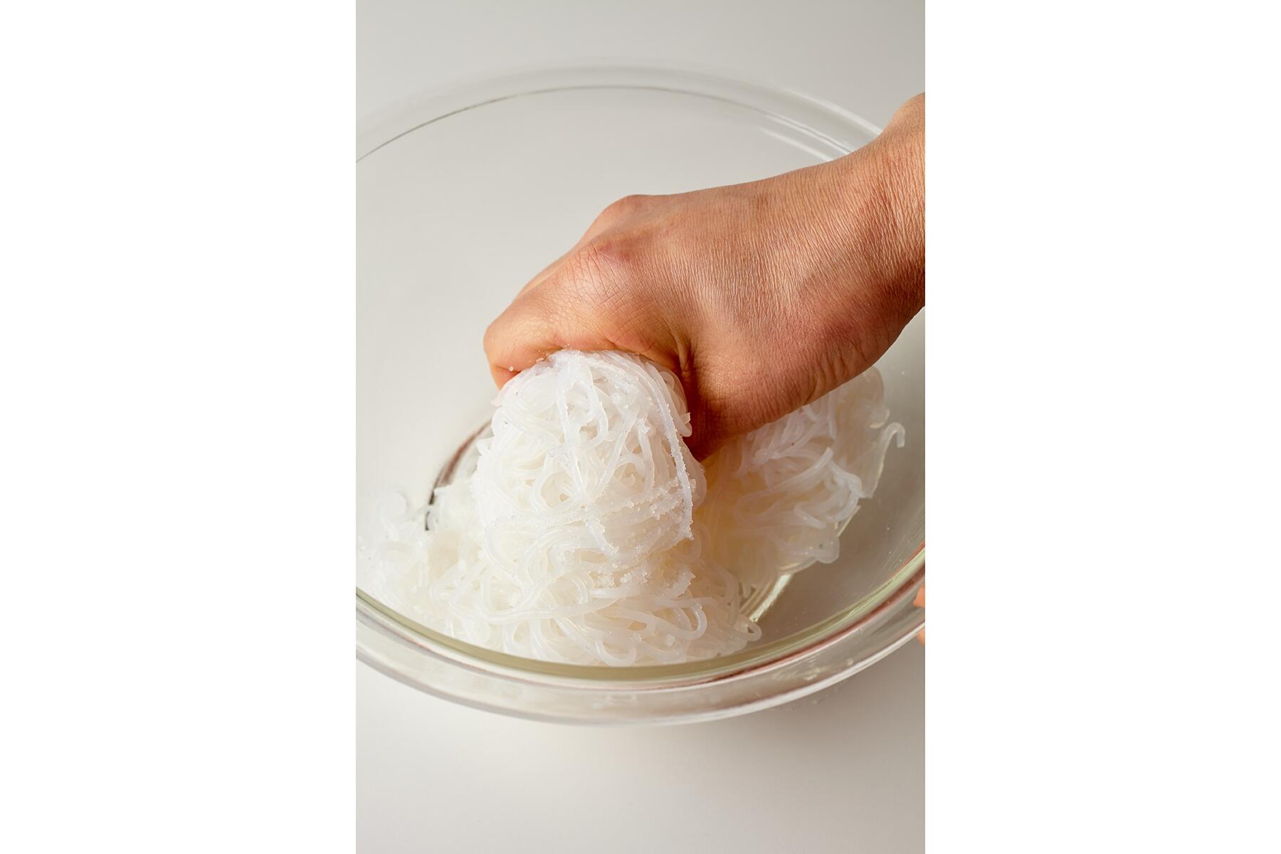 しらたきの下ごしらえ