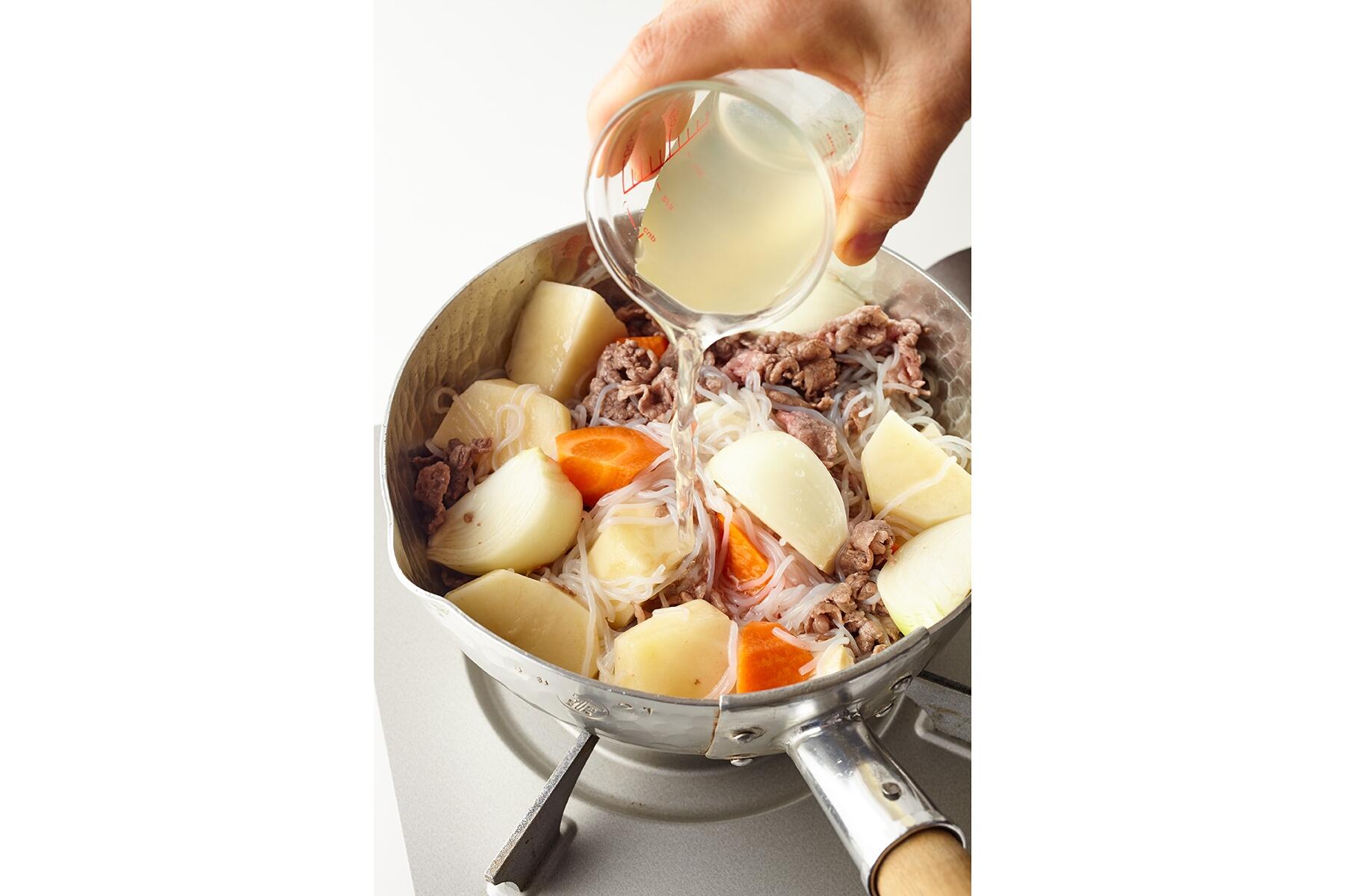 だし汁を加える