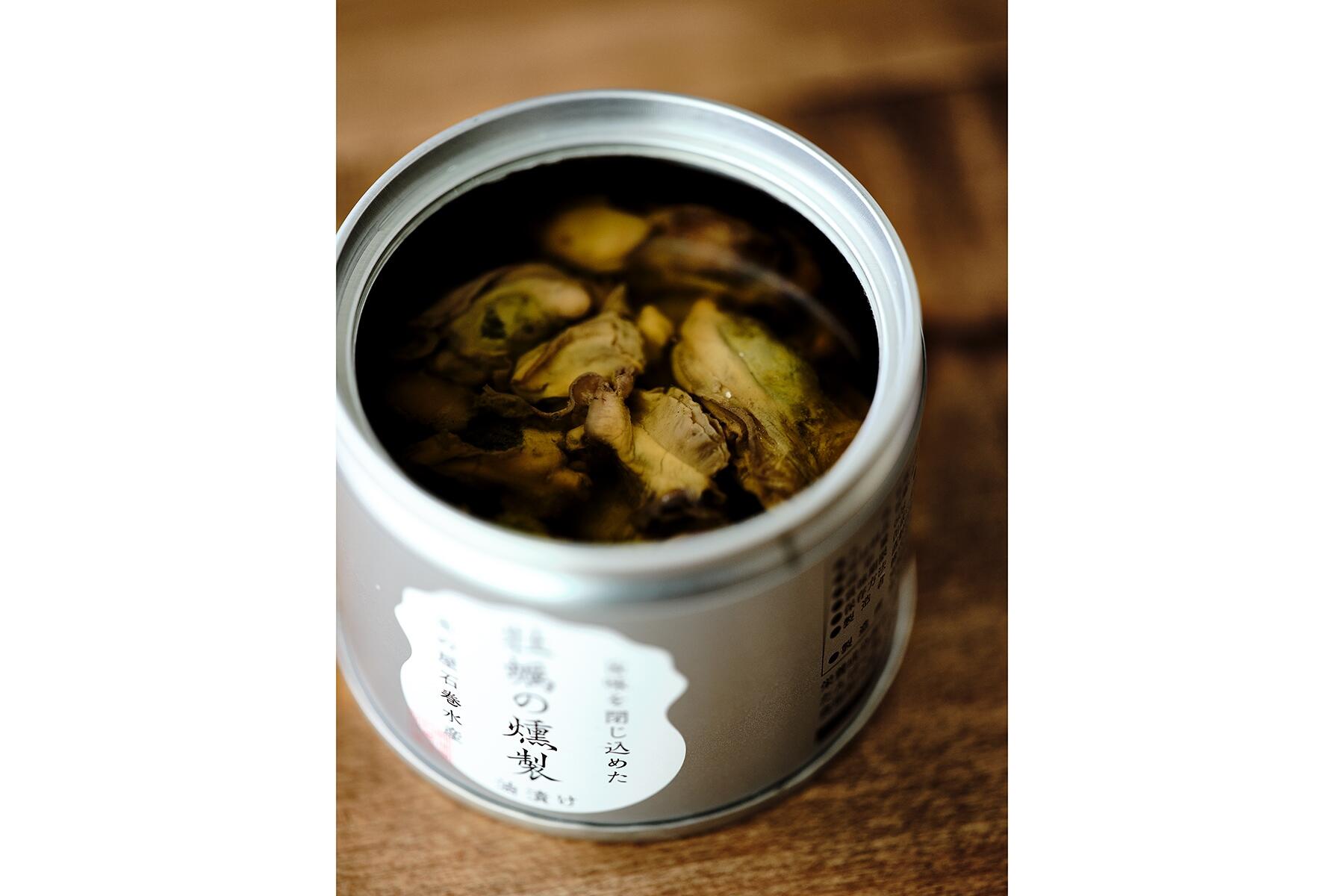 カキのオイル缶