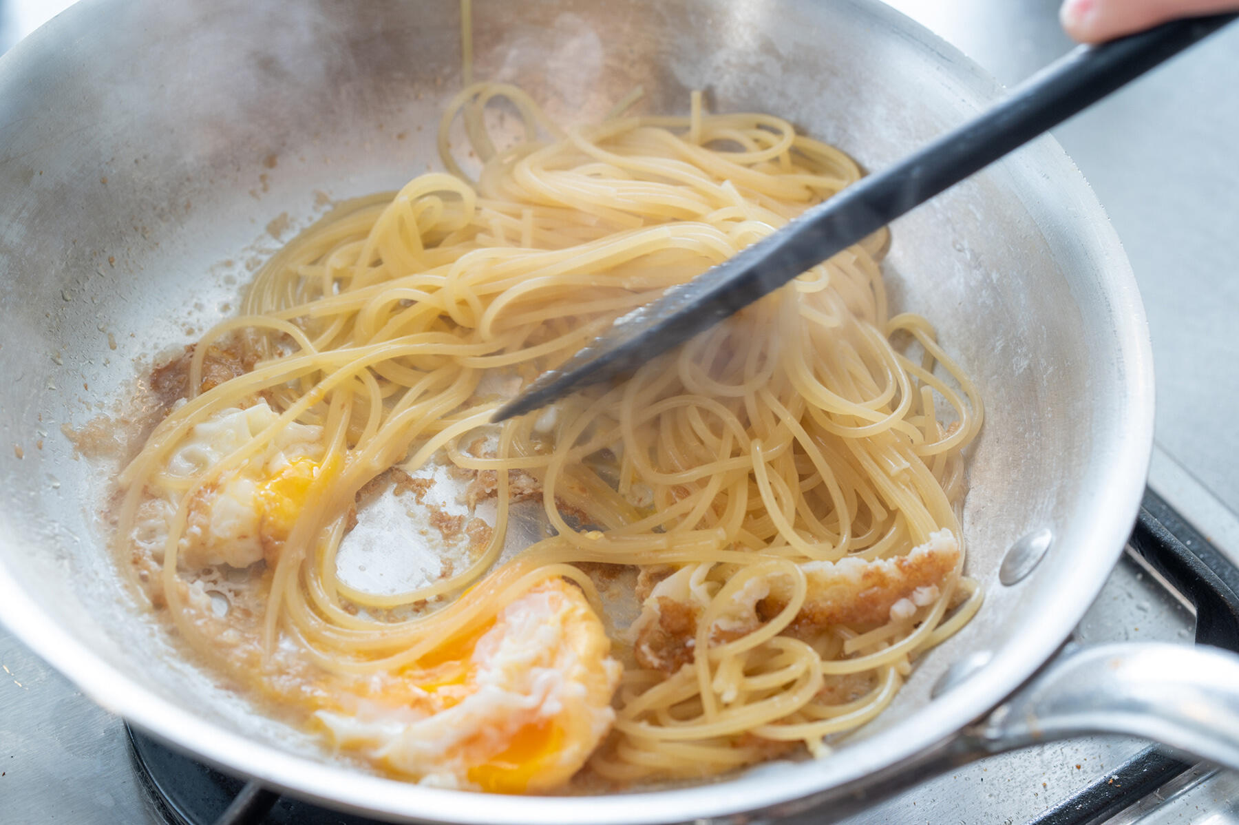 パスタを入れる