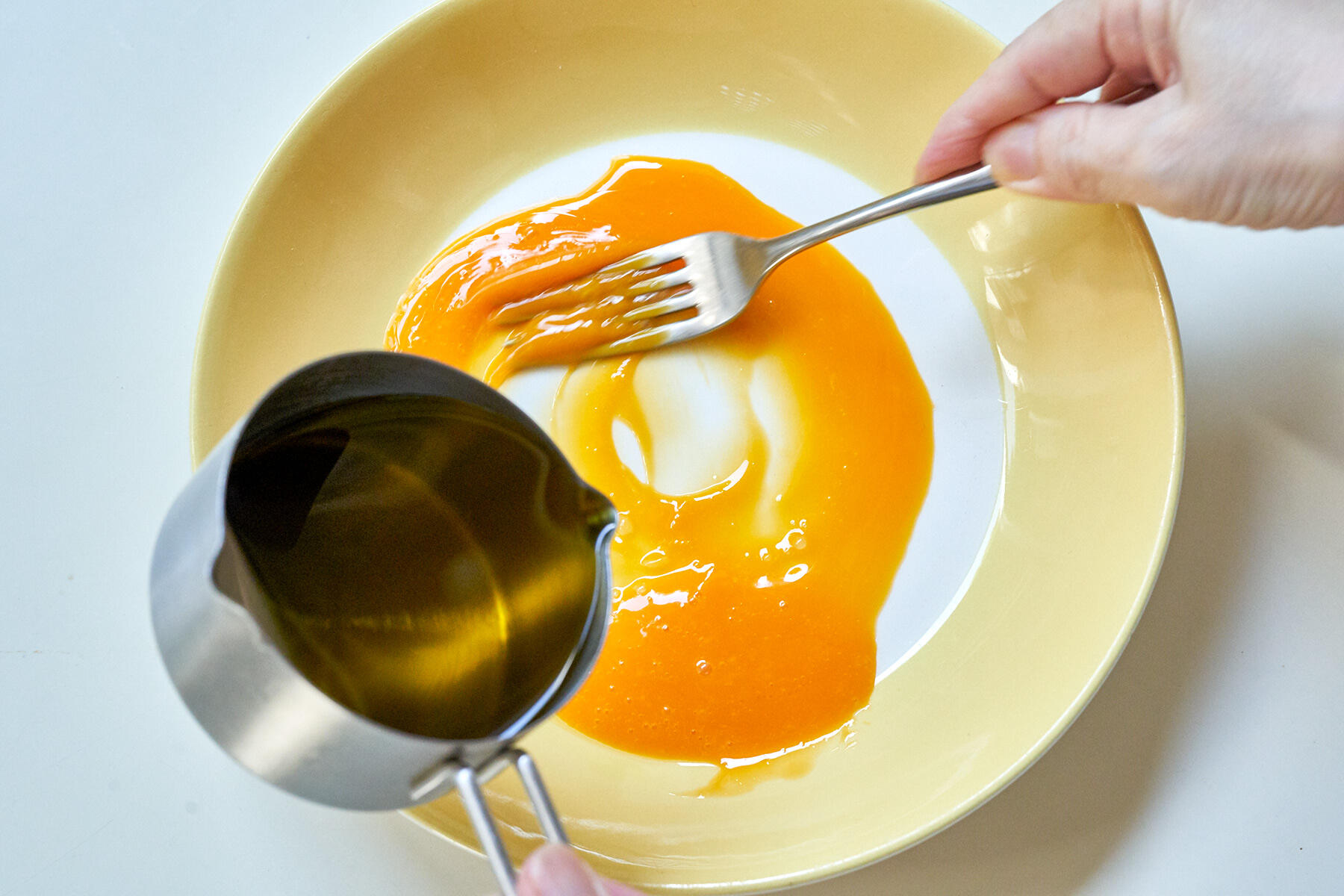 マヨネーズをつくる