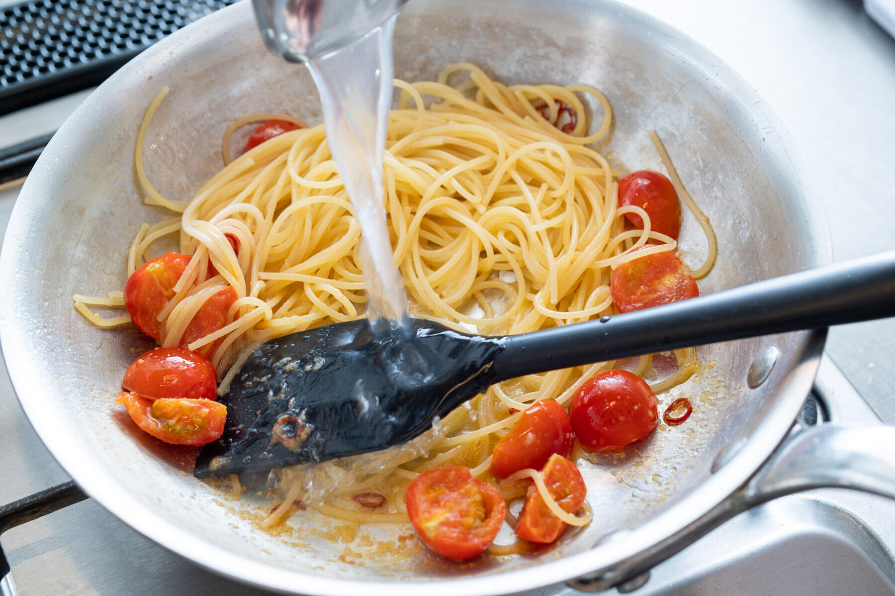 パスタと和える