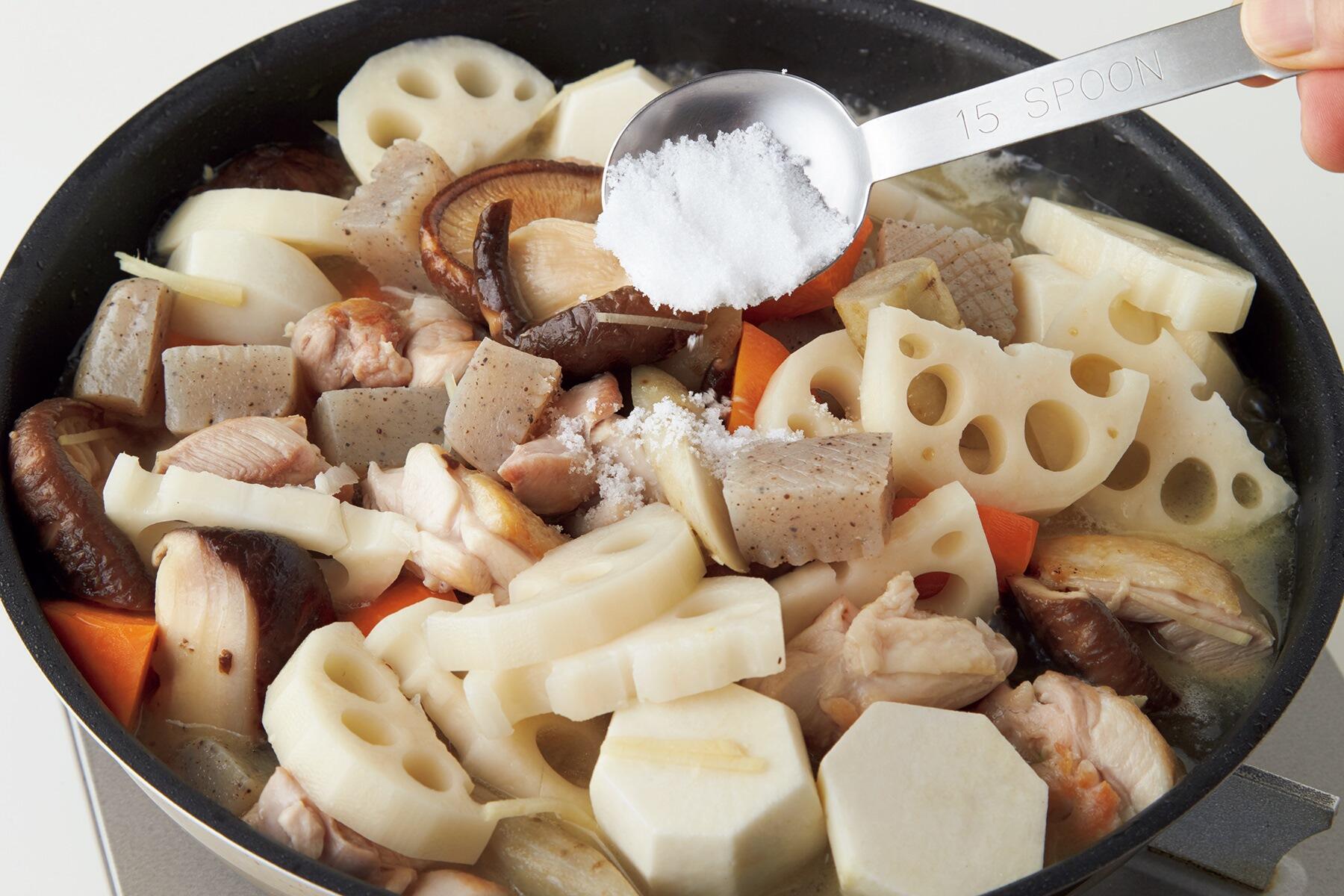 甘味を加えて煮る