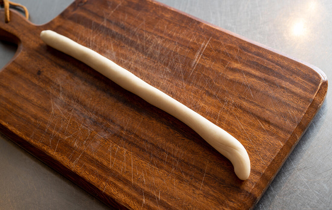 パスタの形に成形する