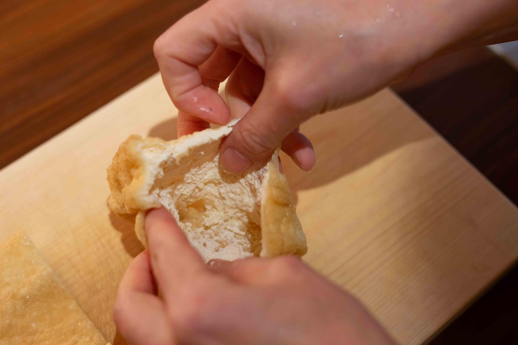 油揚げを開く