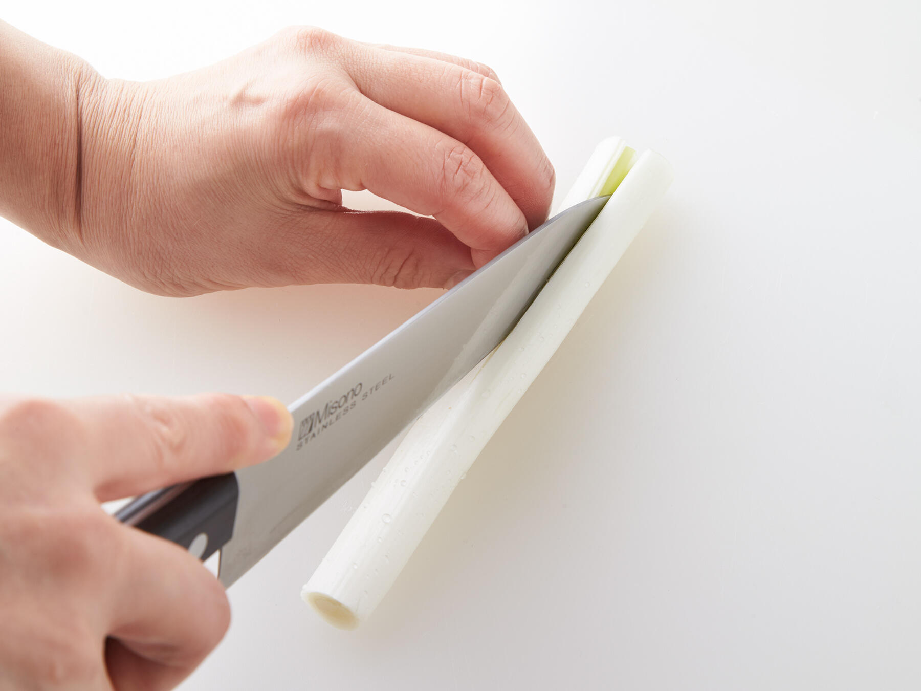 長ねぎの芯を取り出す