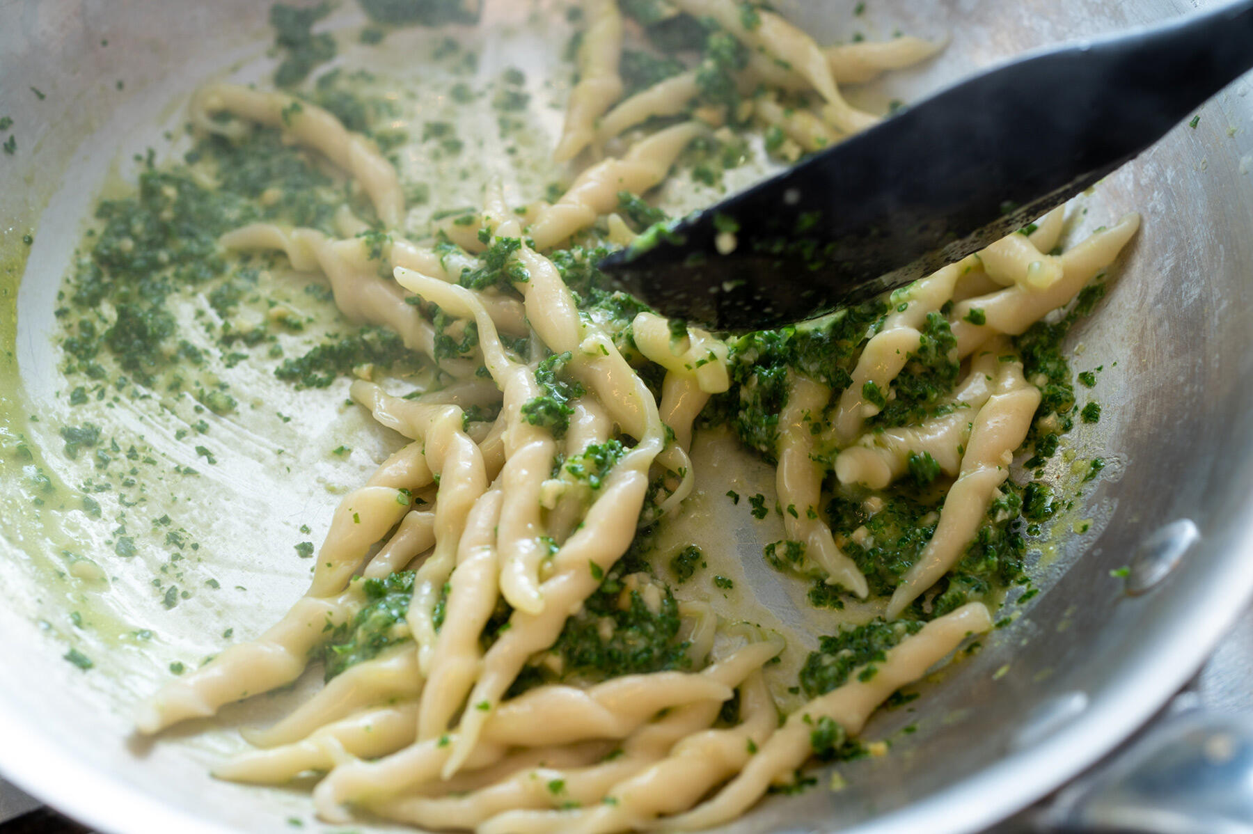 パスタを和える