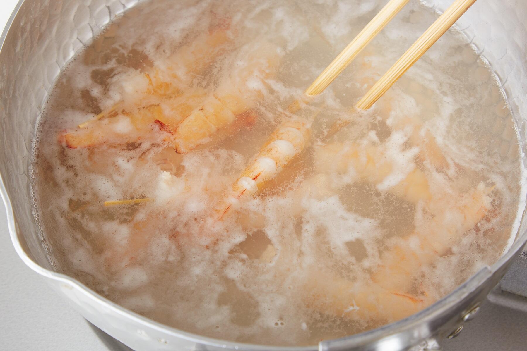 5エビの甘酢漬けをつくる2