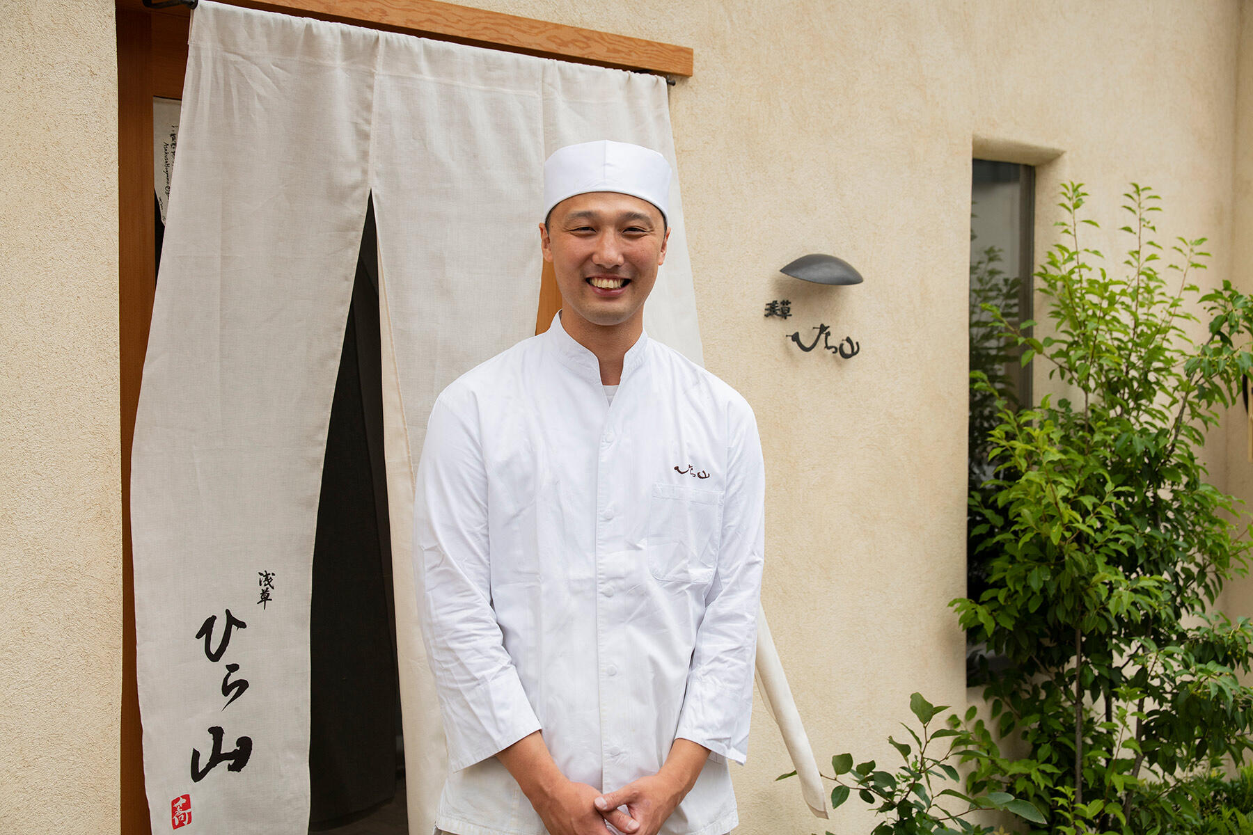 店主の平山さん