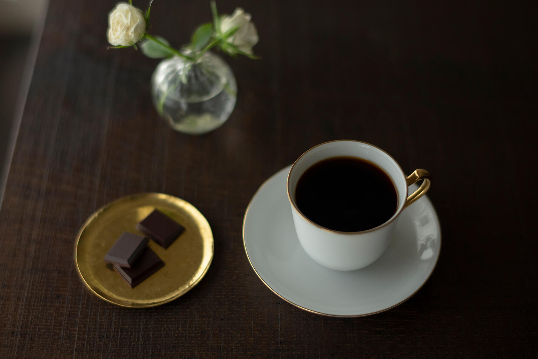 自家製チョコレートと珈琲