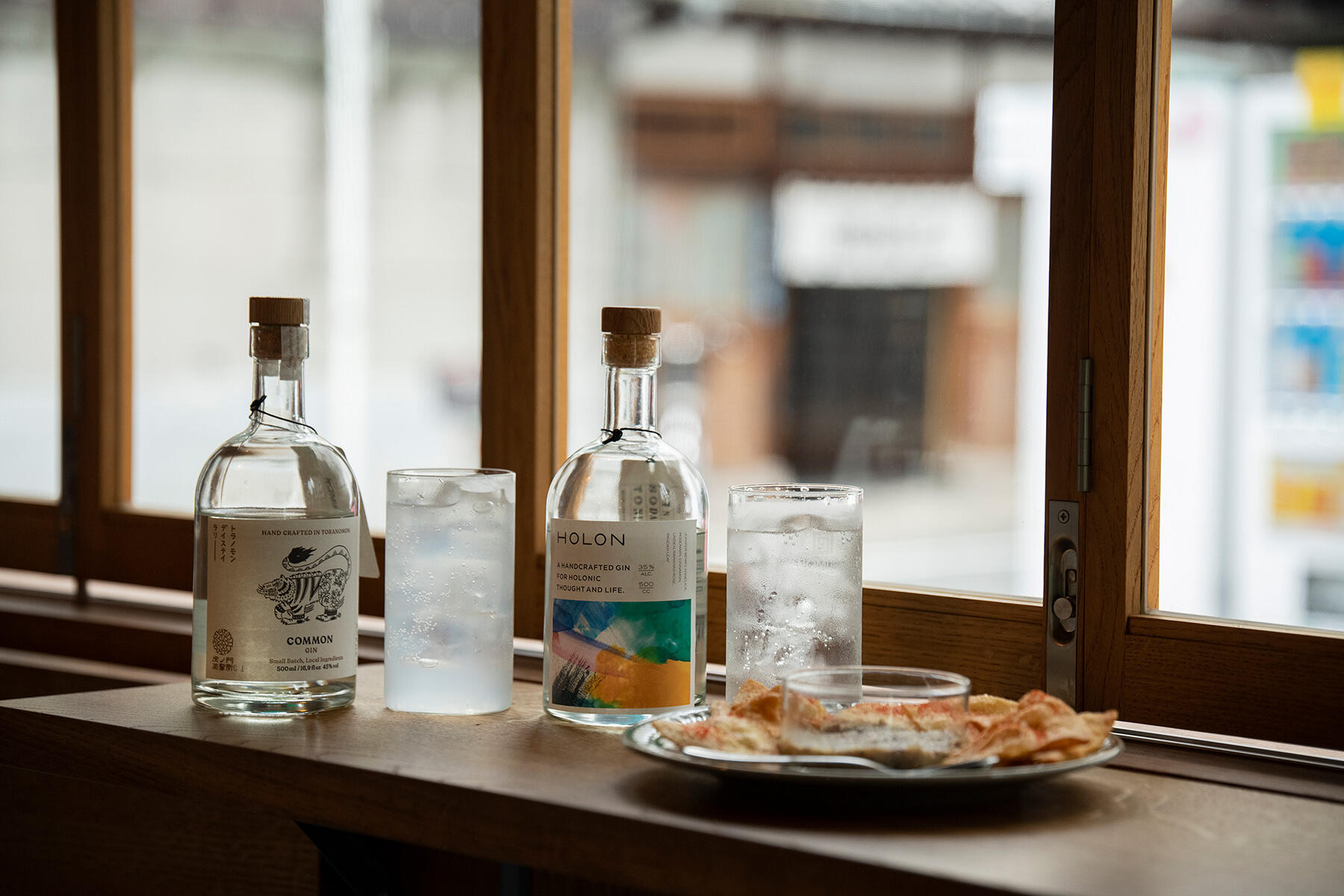 しめ鯖リエット トルティーヤチップス