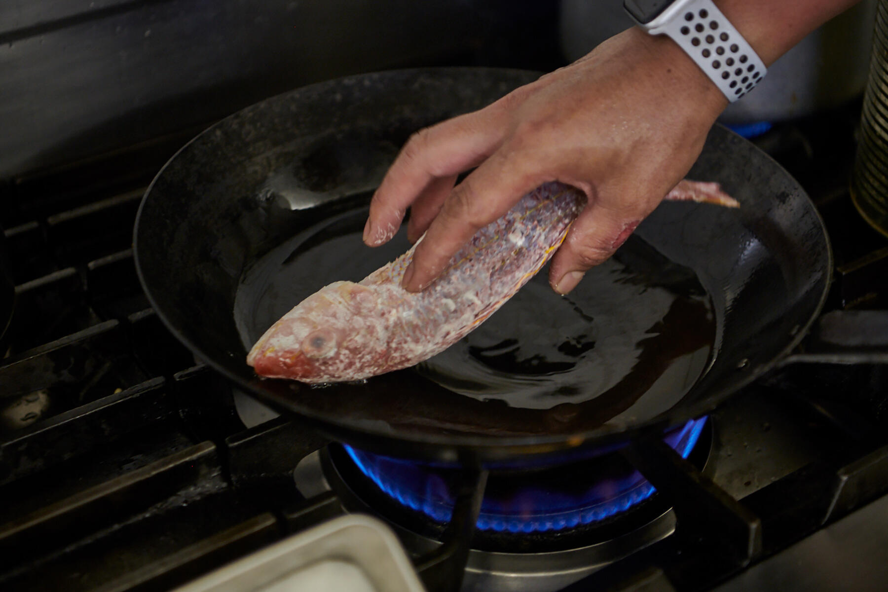 イトヨリを焼く