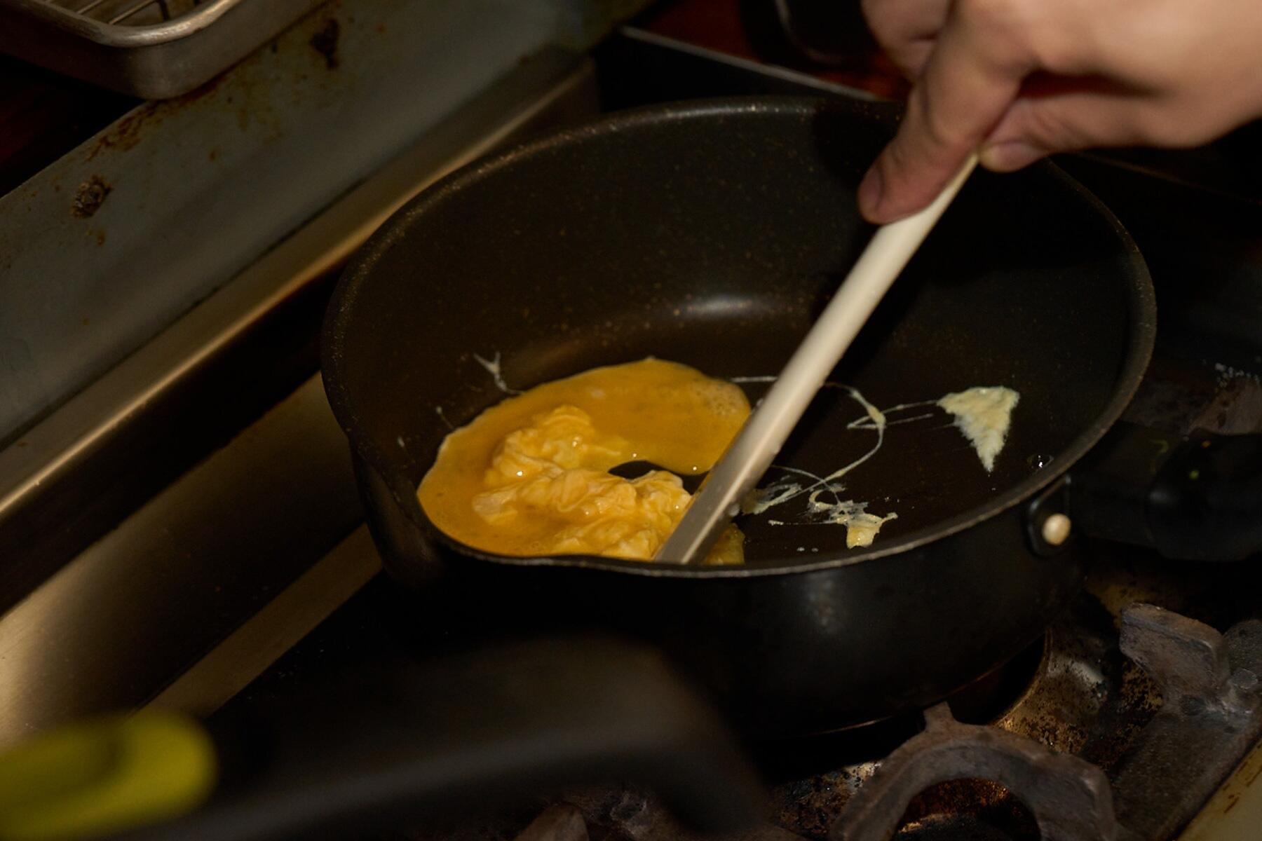 卵焼きをつくる