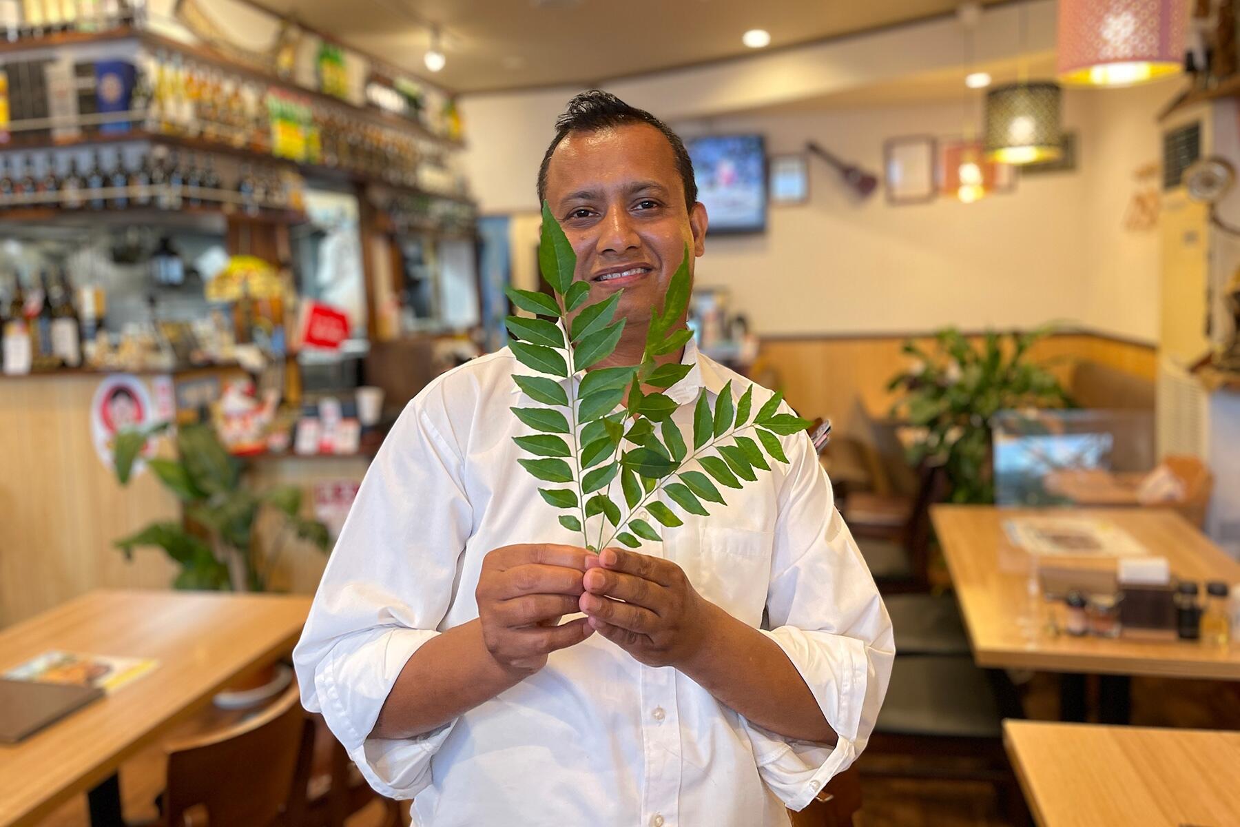 店長のサプコタさん