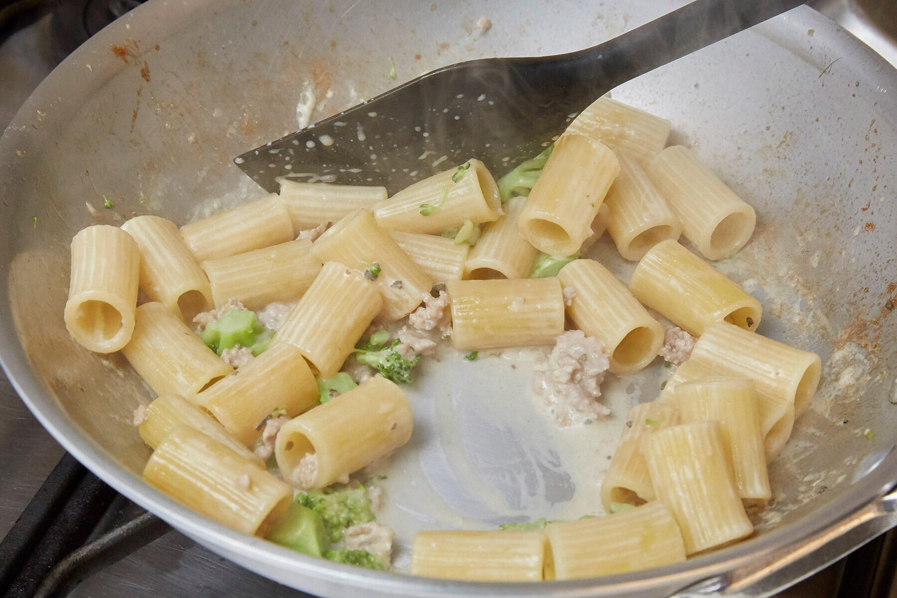 パスタを和える