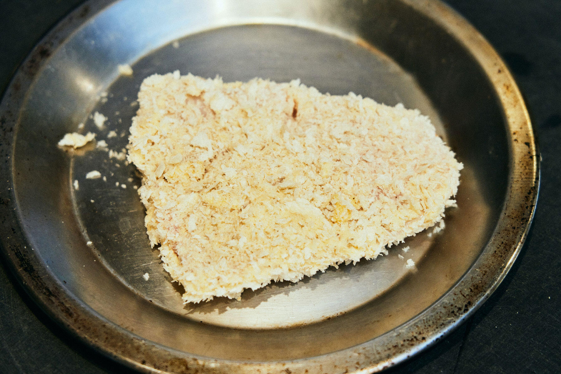 かじきを揚げる