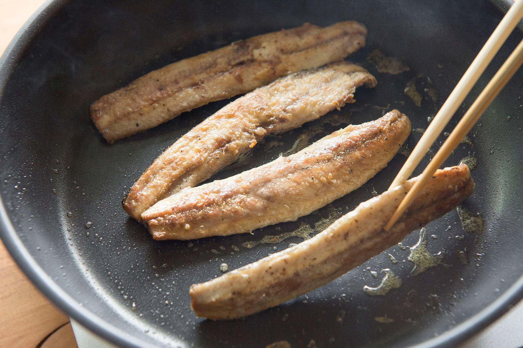 秋刀魚ソテーをつくる