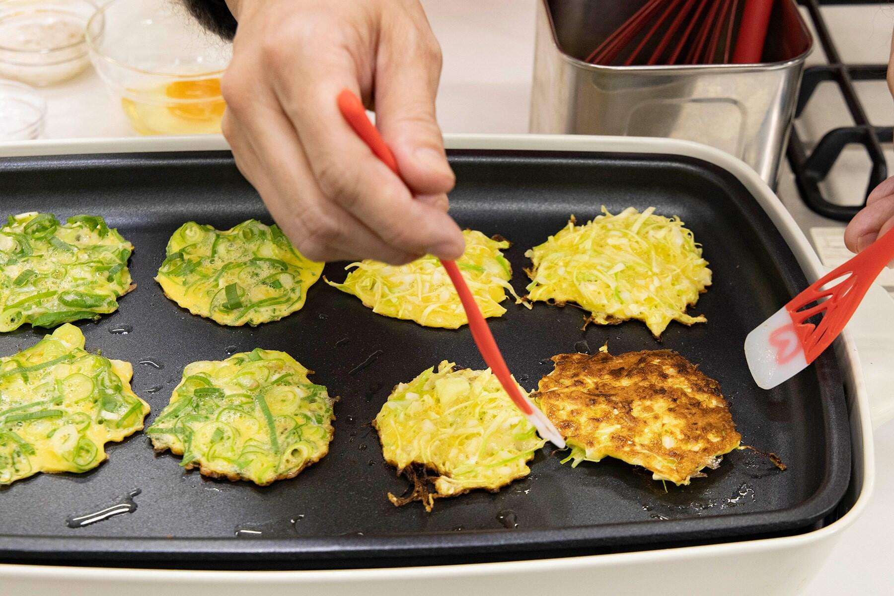 「こつまみ焼き」のベース