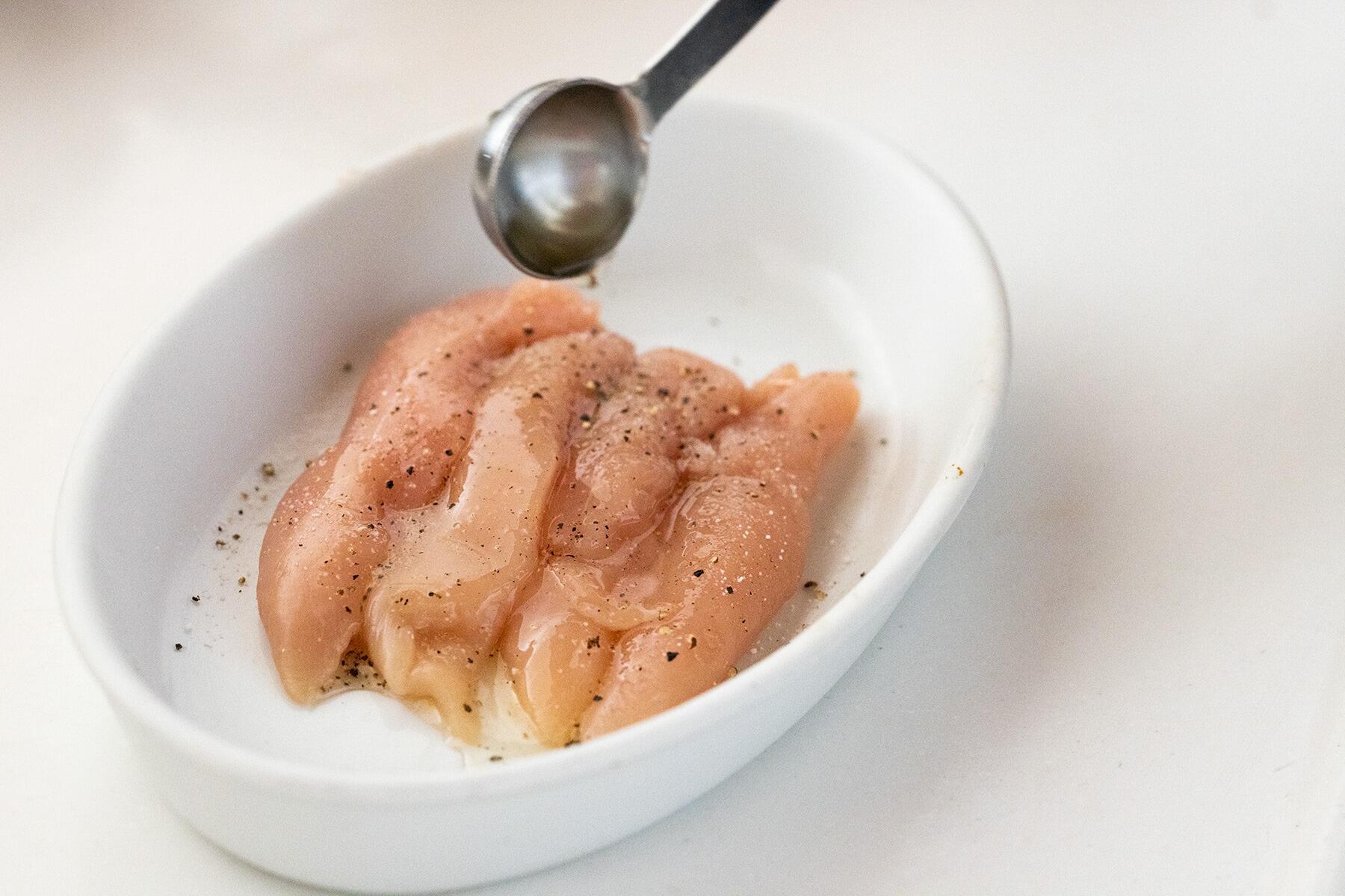 ささみを加熱する