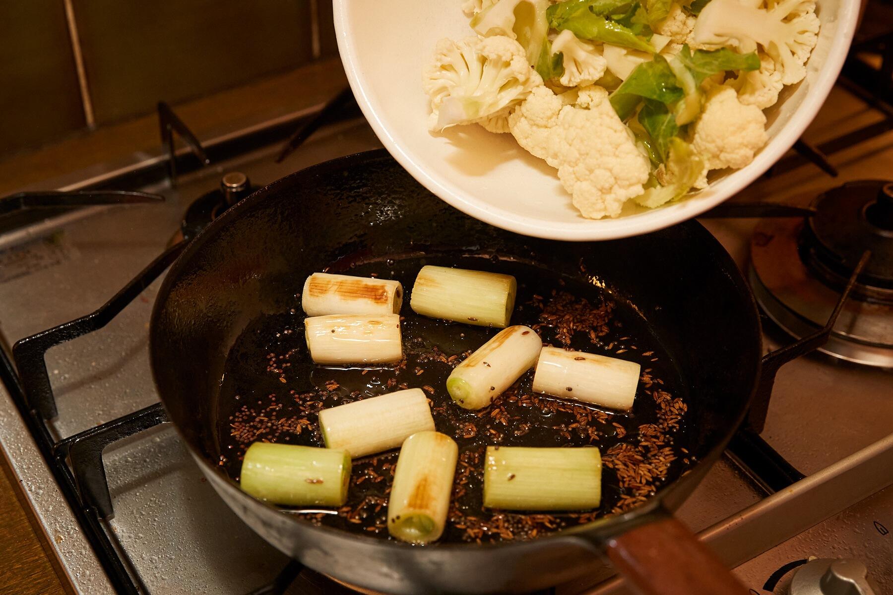 カリフラワーを加える