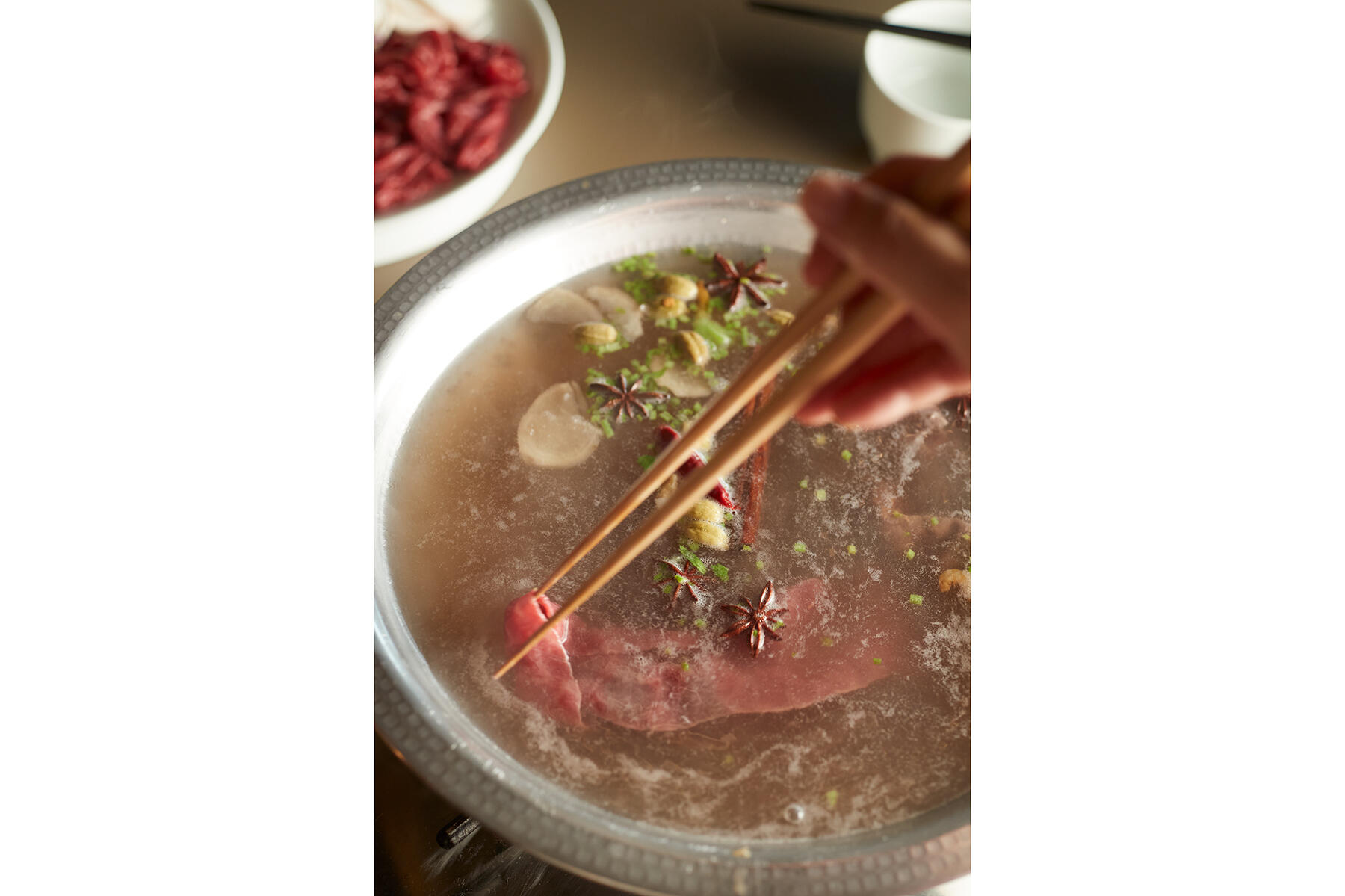 しゃぶしゃぶをする