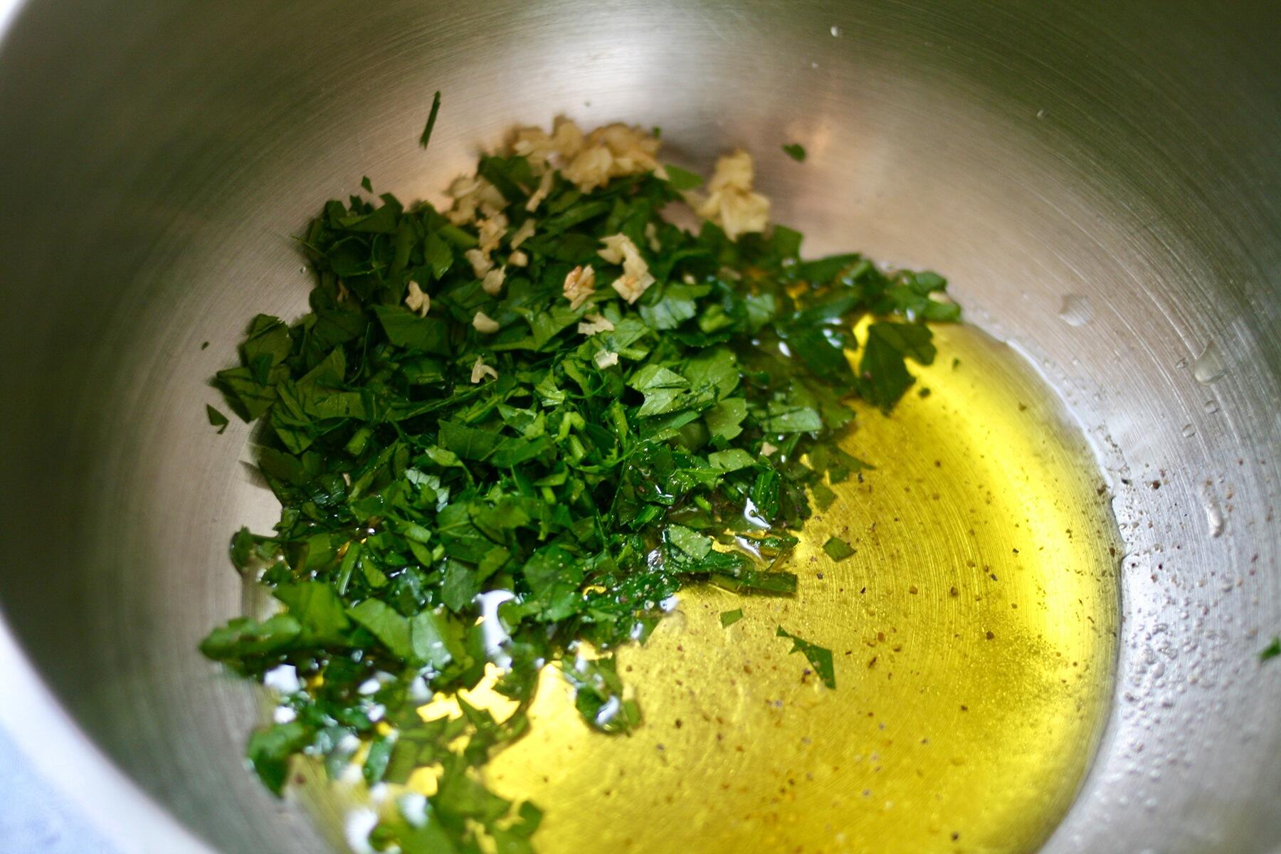 ドレッシングをつくる