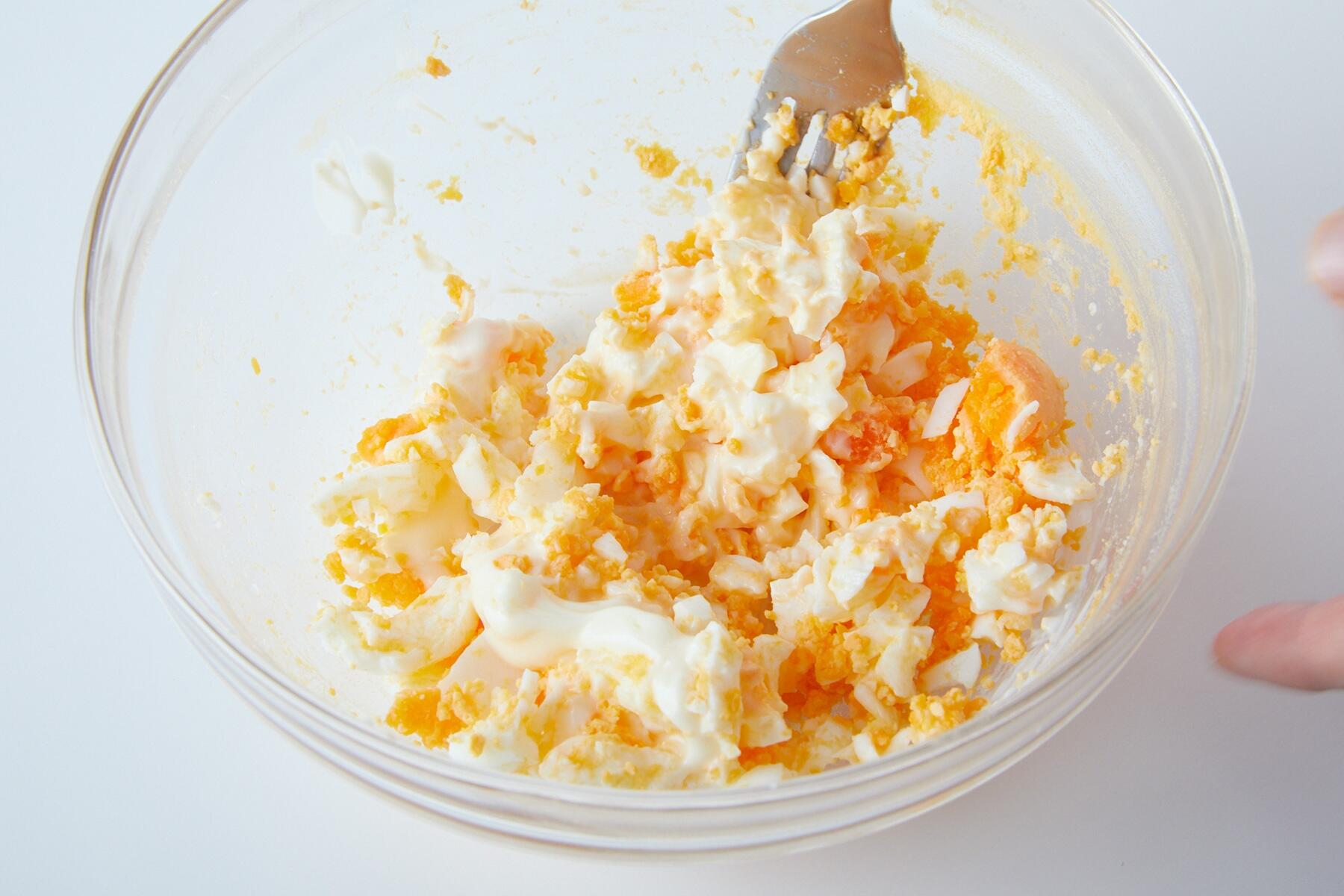 タルタルソースをつくる