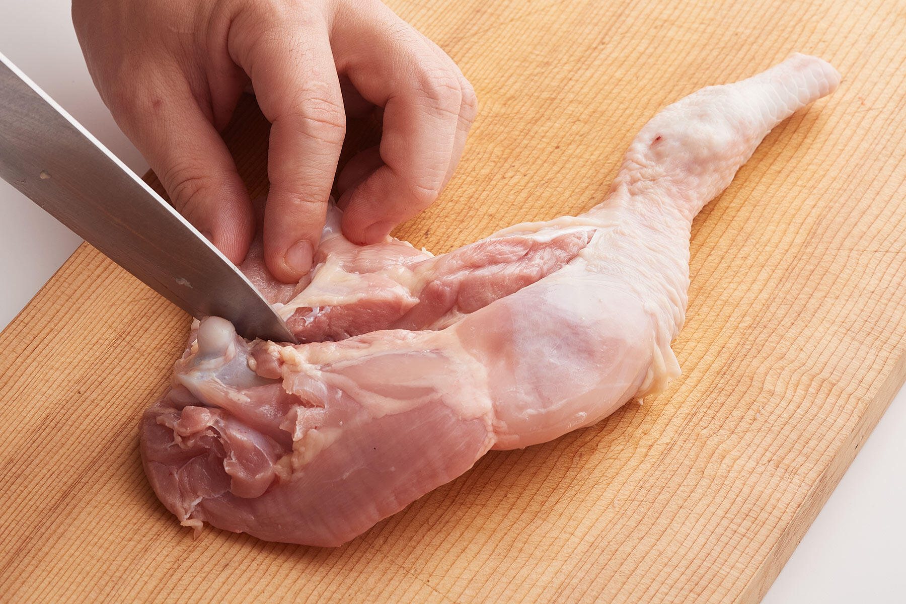 切り込みを入れる