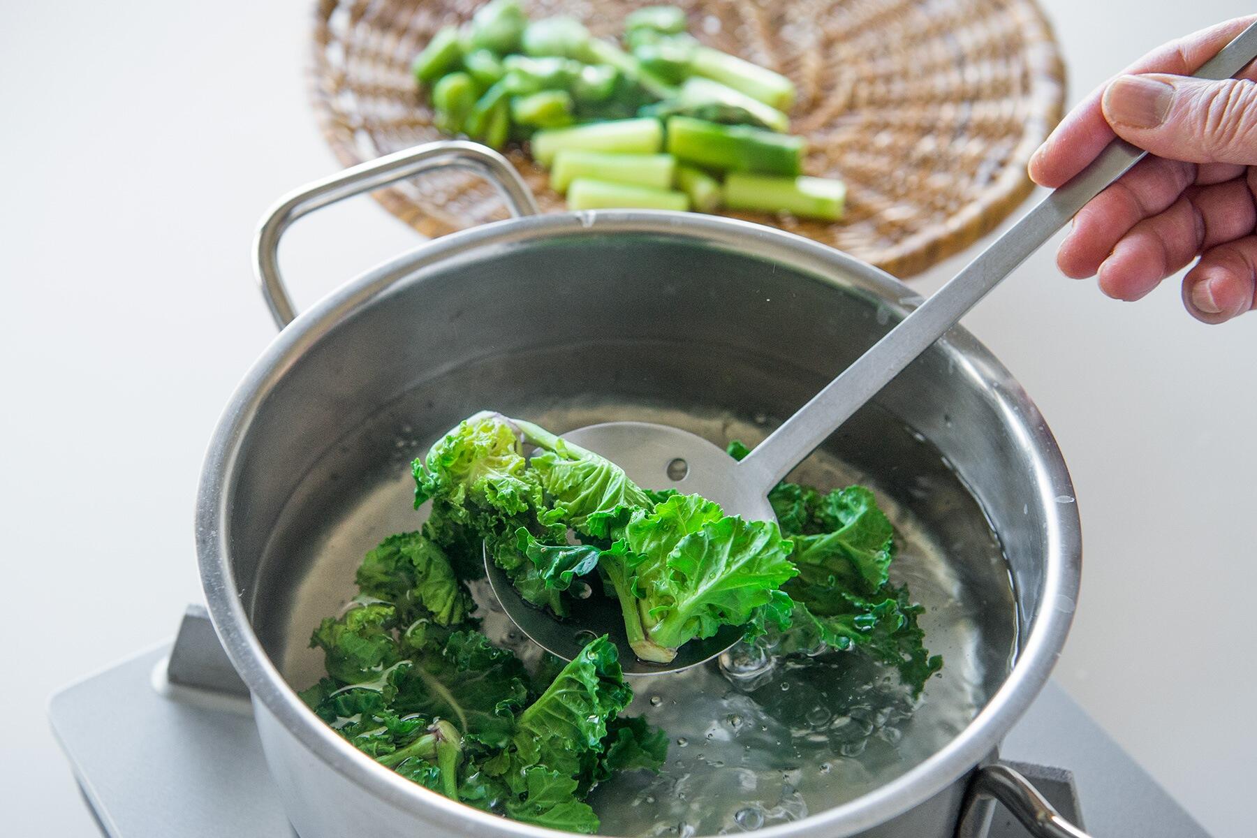 野菜をゆでる