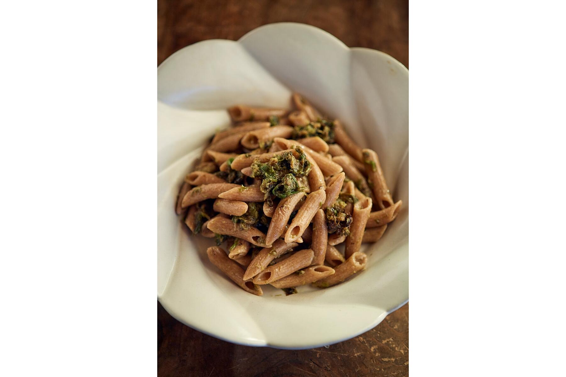 ほろ苦い春を楽しむ“ふきのとうのペンネ”