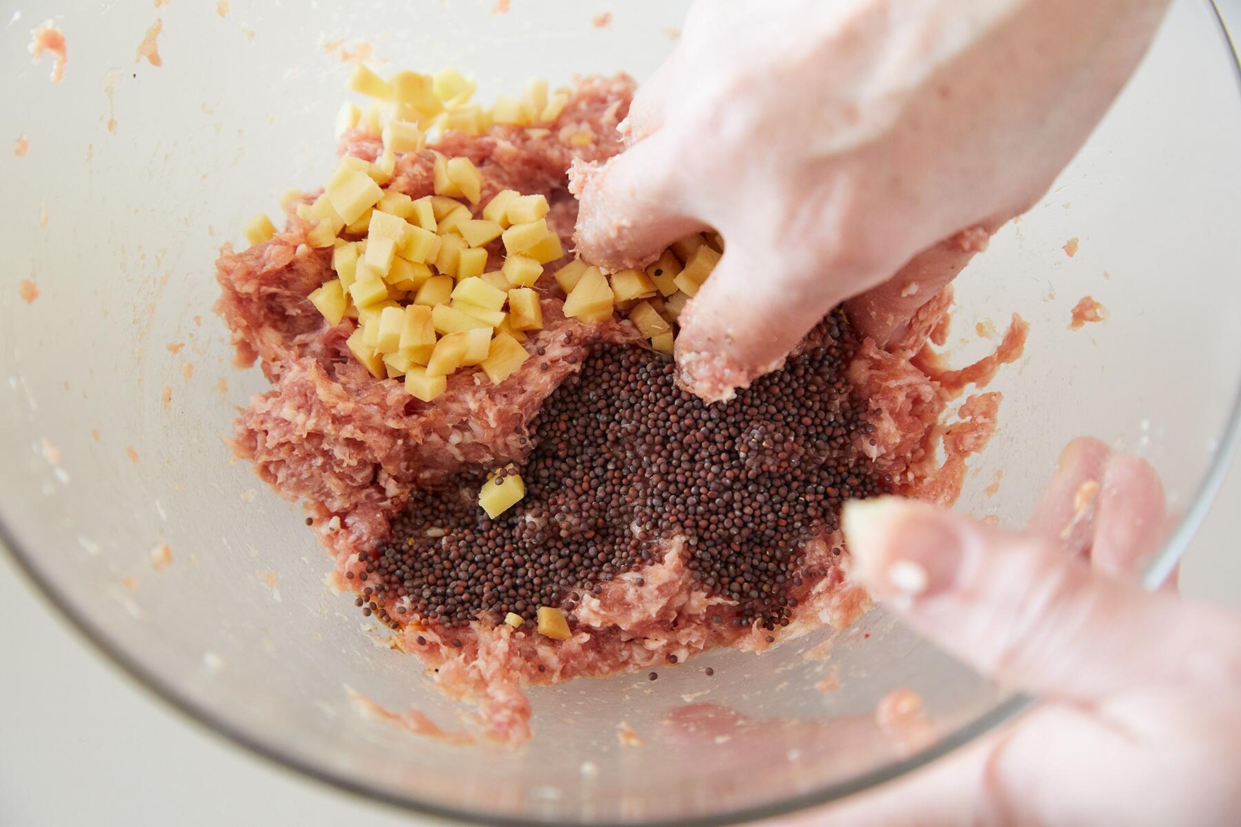 肉だねをつくる