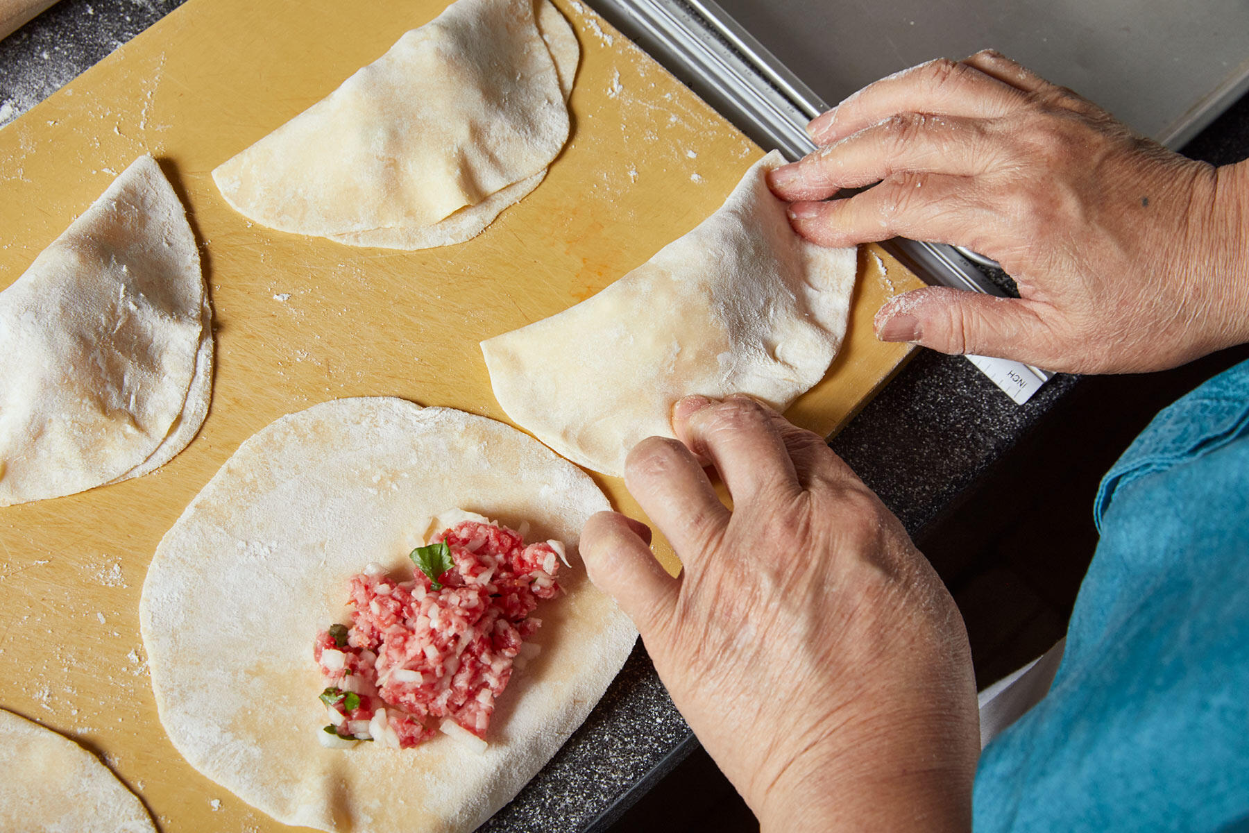 フィリングを包む