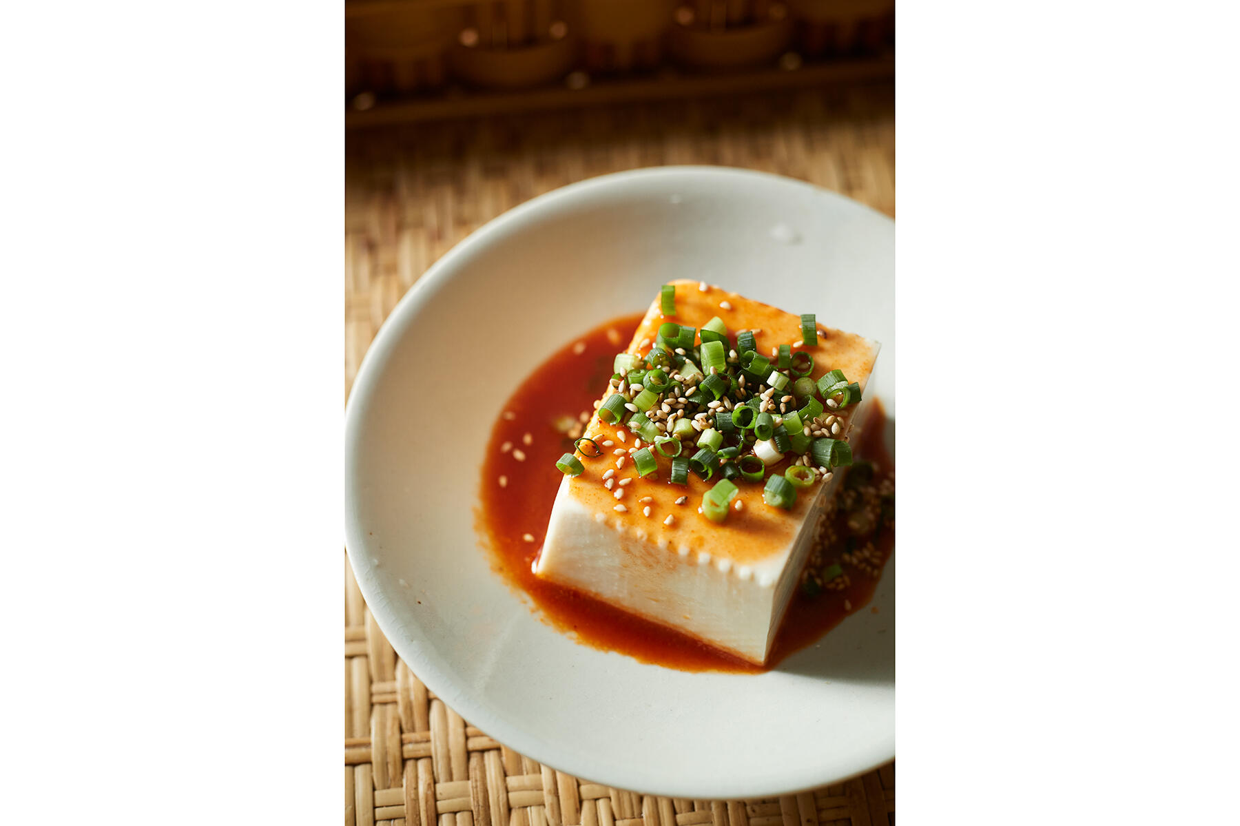 にんにくが効いた旨辛味！ビールにぴったりの“ピリ辛冷奴”