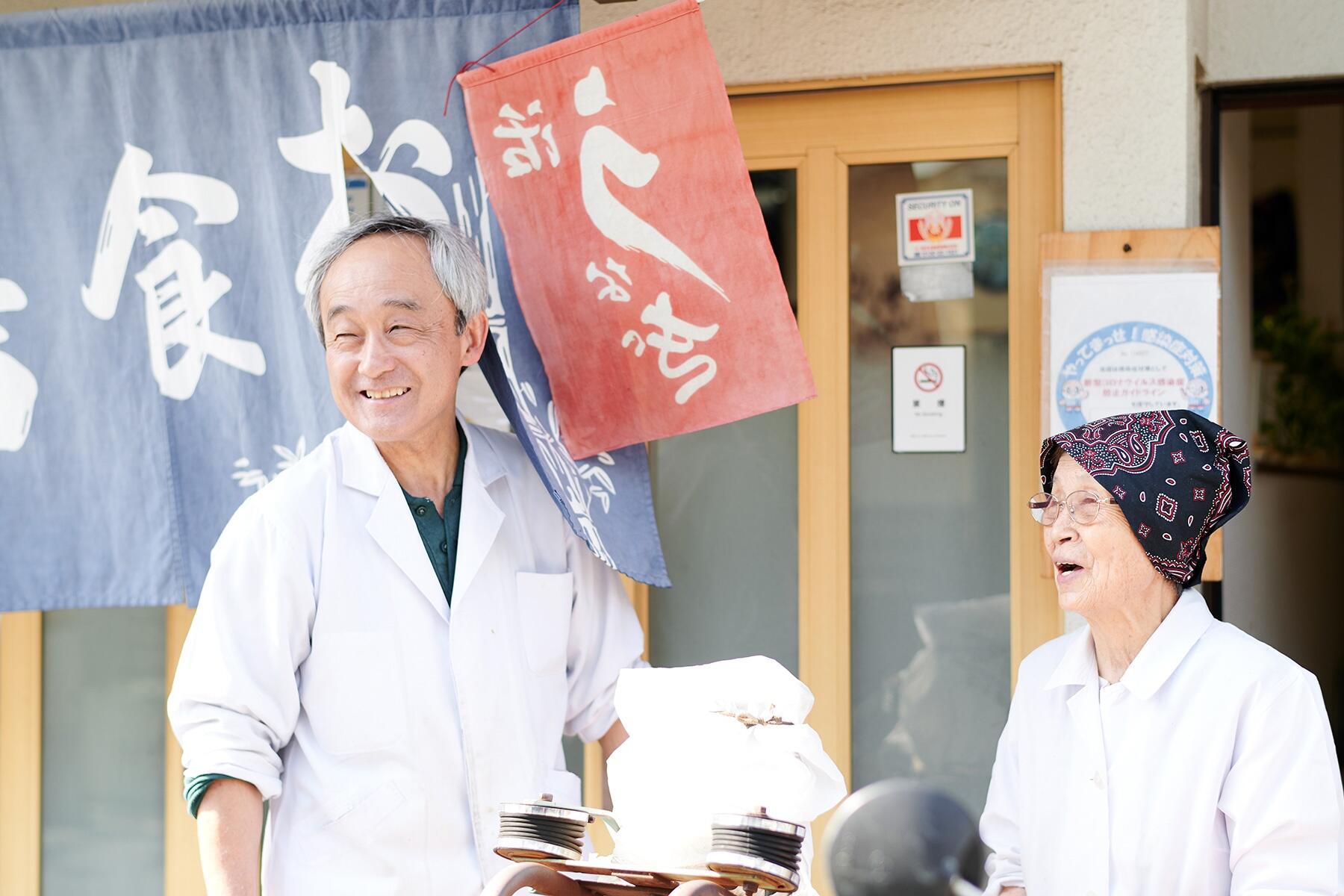 伊藤きよ子さんと息子であり2代目の一郎さん