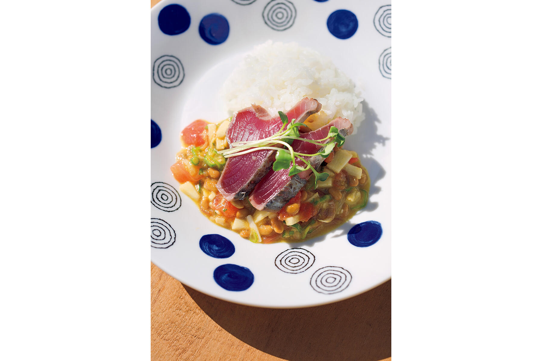 清々しい食べ心地！“カツオのたたきネバネバ冷製カレー”